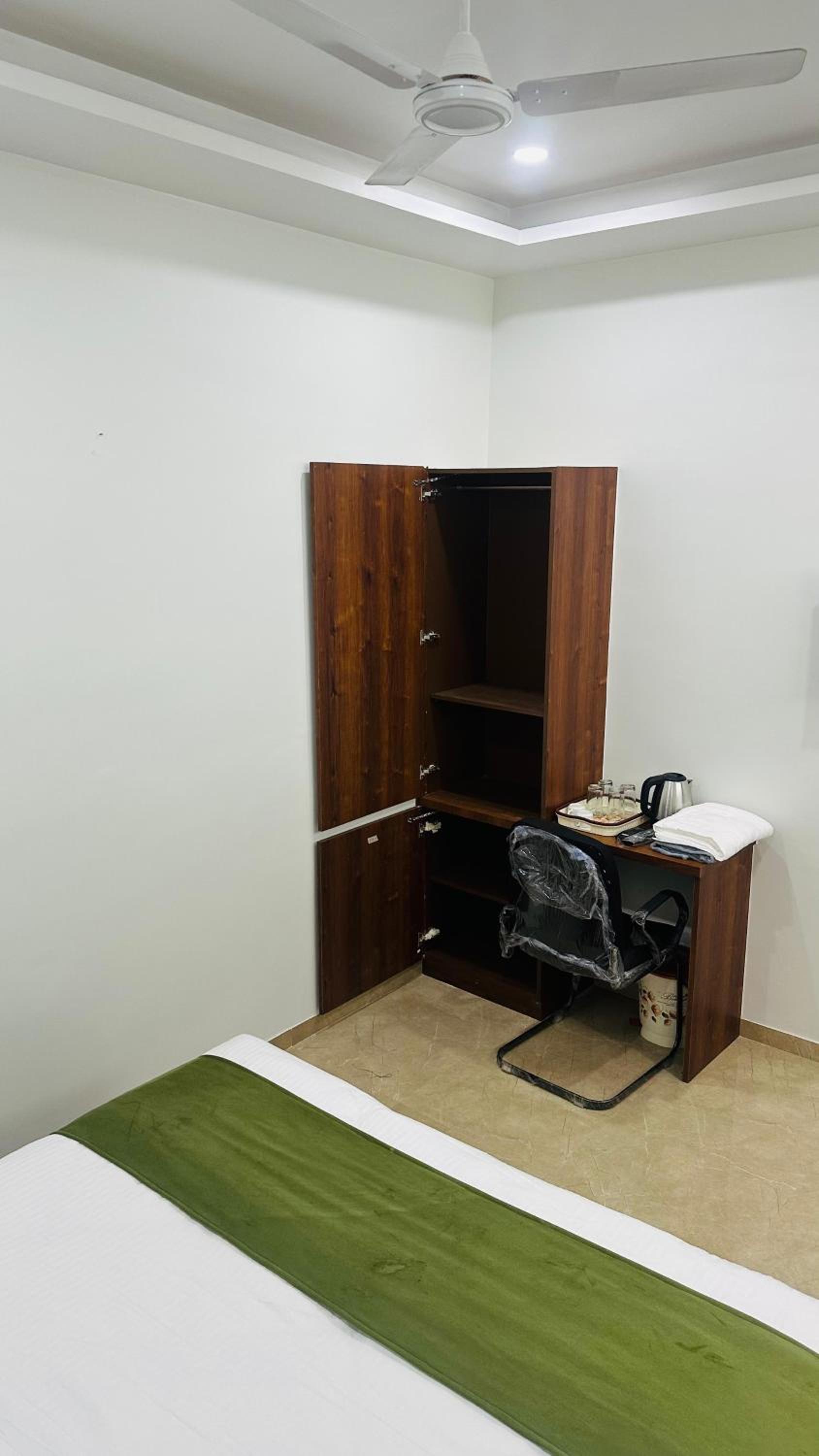 Photo 48