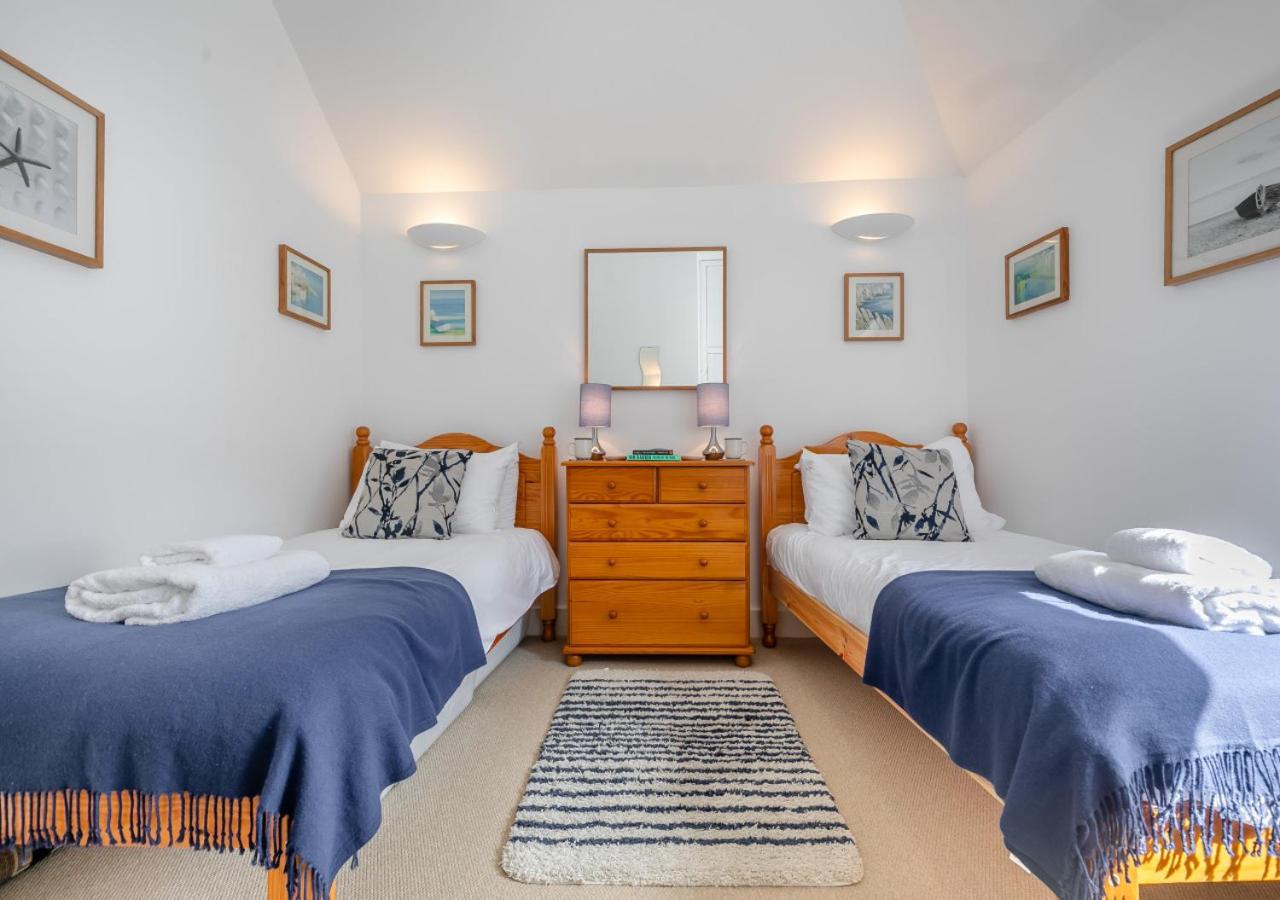 6 St Elvans