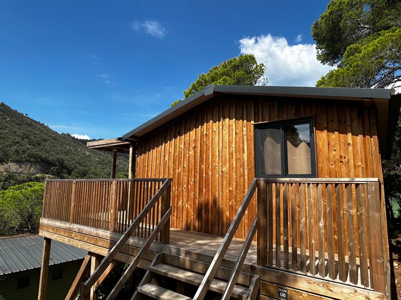 Camping Cala Pola
