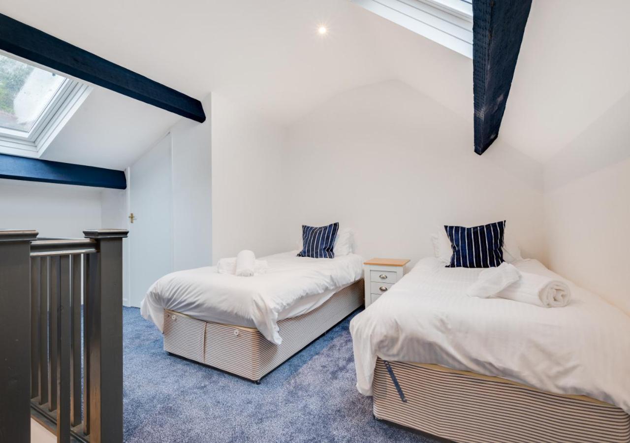 Looe Vacations - Ferry View - Property Image 5