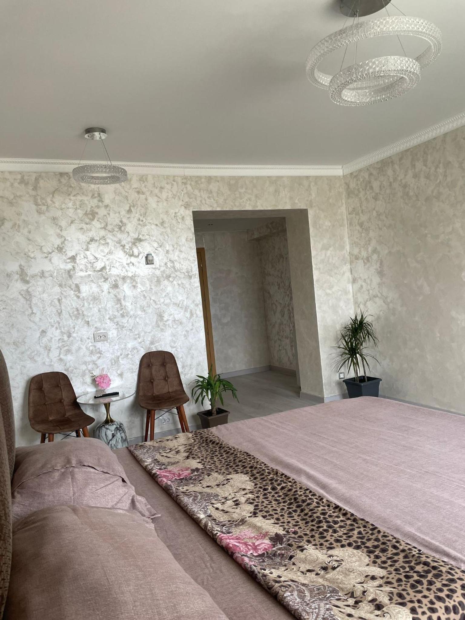 Gopo Residence