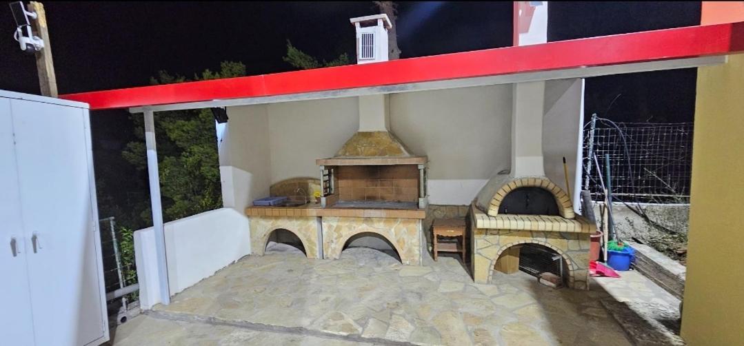 Villa Antonis