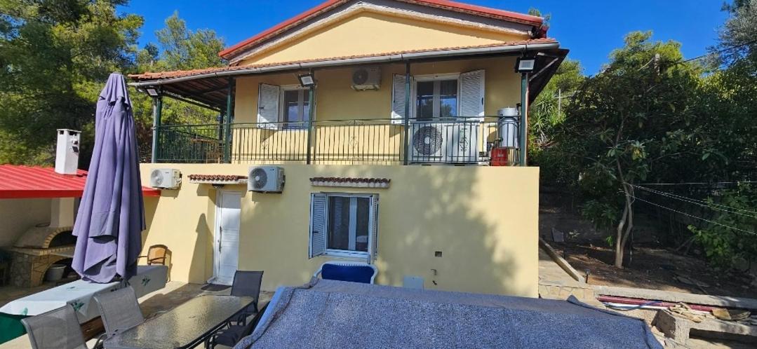 Villa Antonis