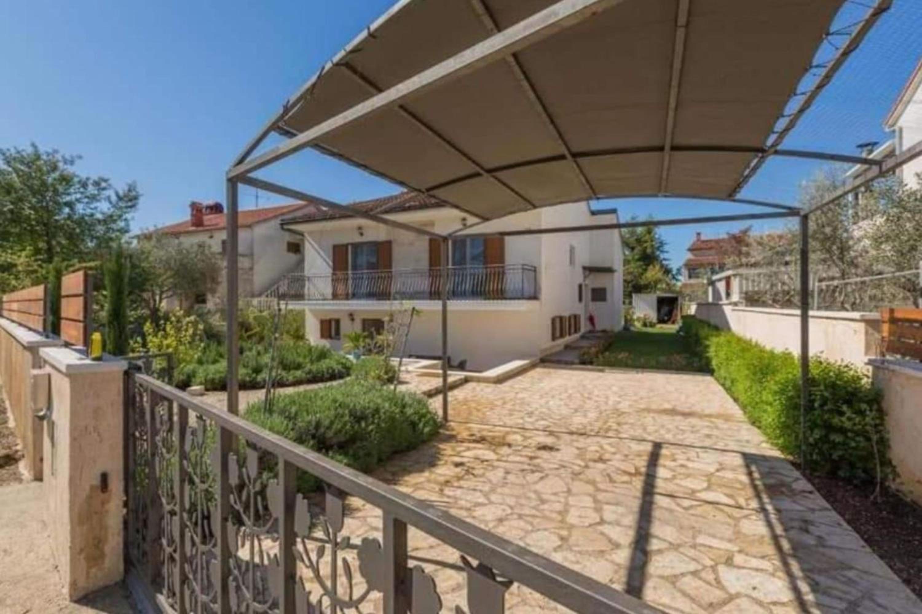Apartment Amor