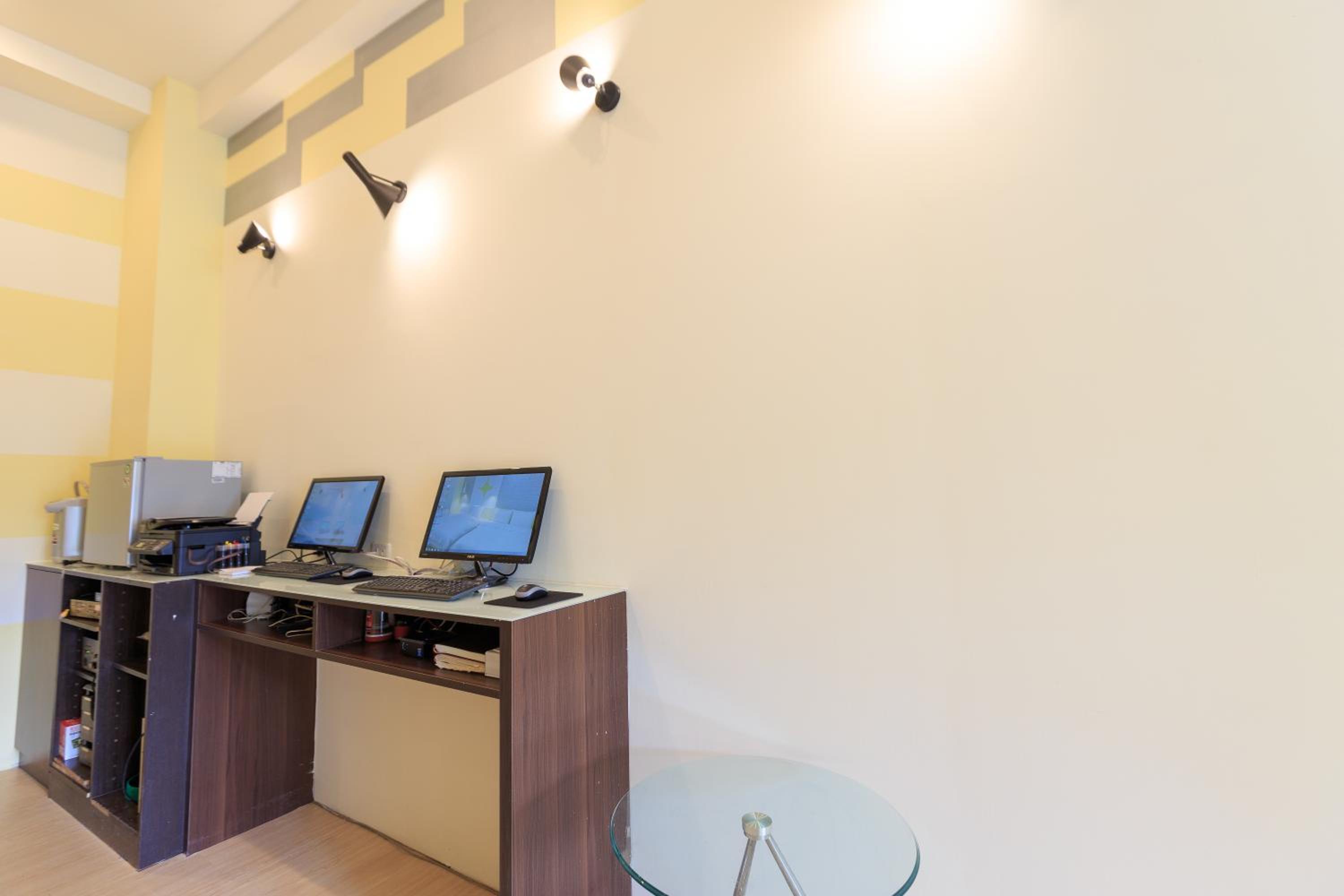 Travelyoung Hotel