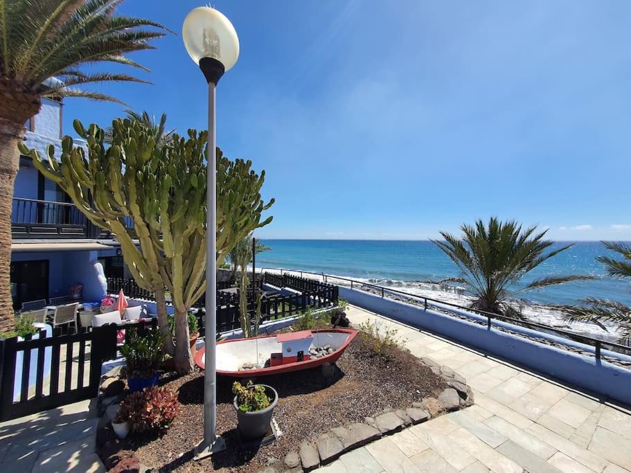 Vivienda Vacacional frente al mar Playa del Aguila