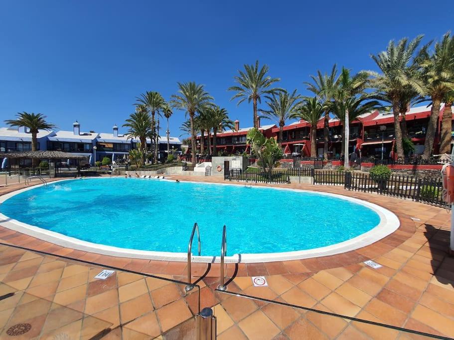 Vivienda Vacacional frente al mar Playa del Aguila
