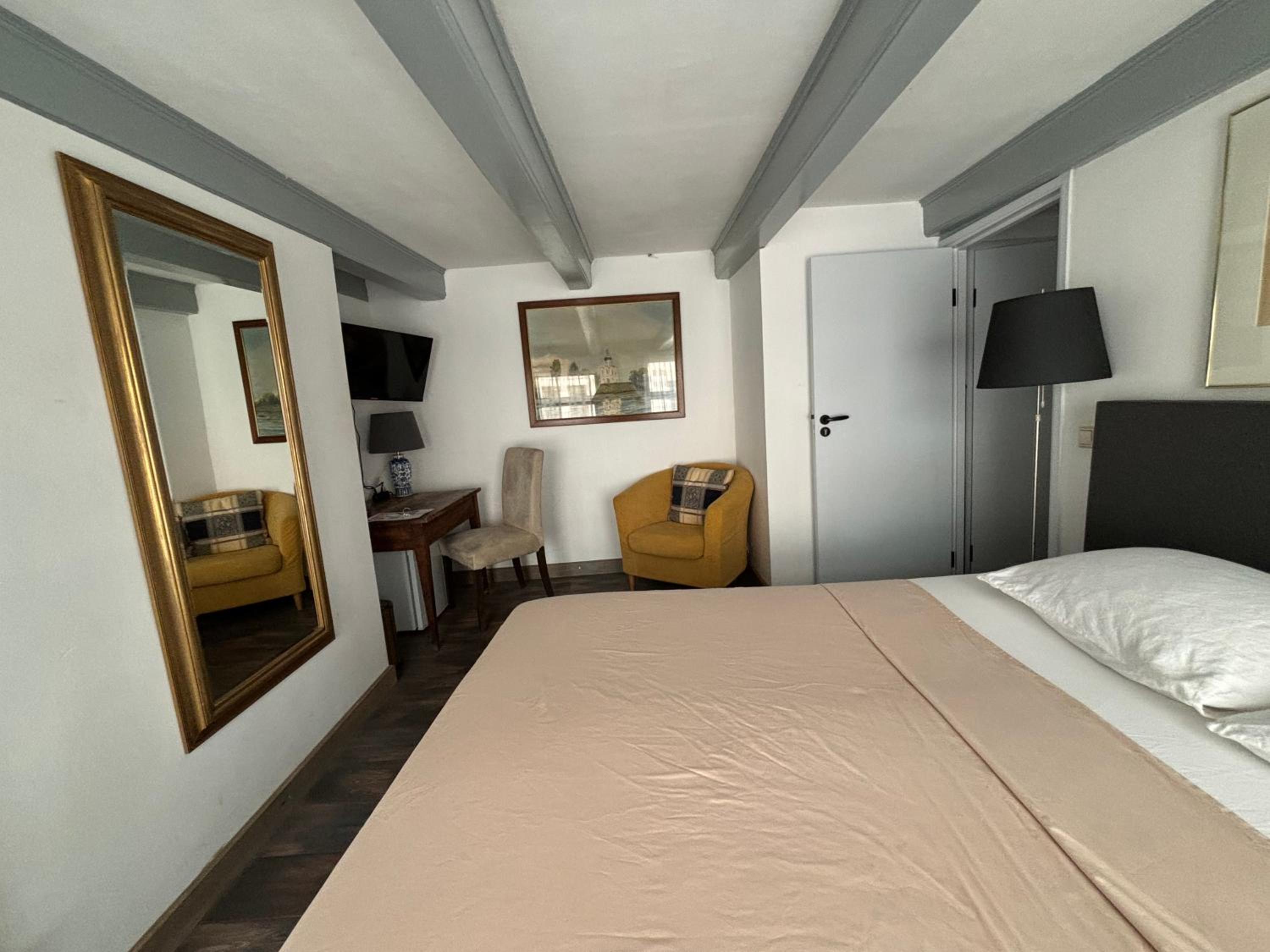 Central Guest Rooms