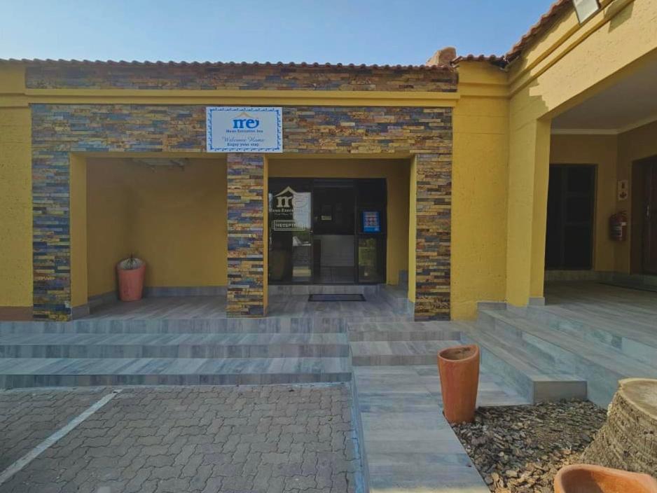 Maun Executive Inn