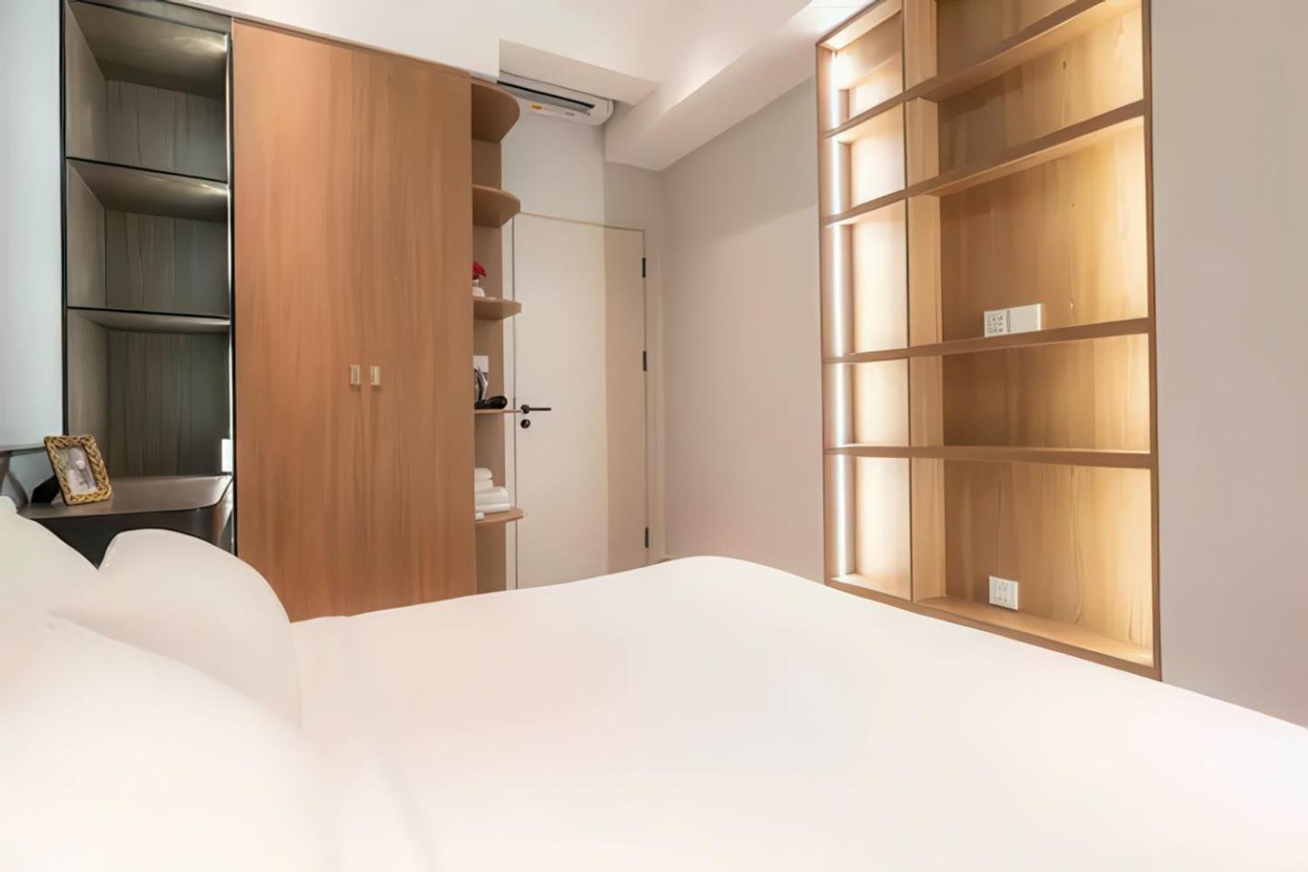 Genius Saigon - Luxury Apt walk to SECC