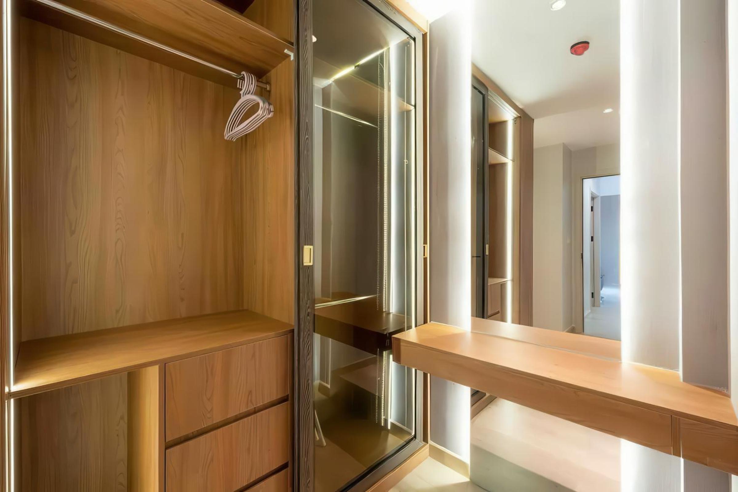 Genius Saigon - Luxury Apt walk to SECC