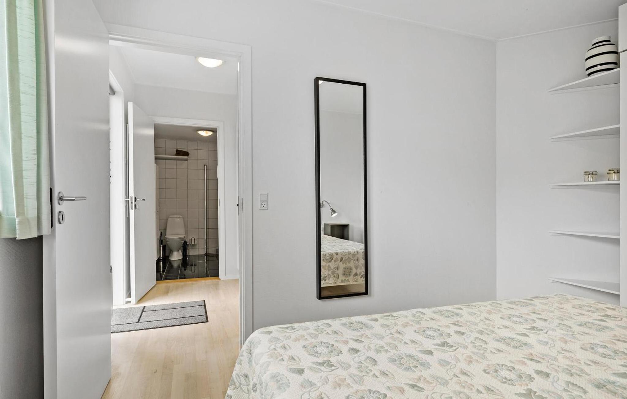 2 Bedroom Amazing Apartment In Gudhjem