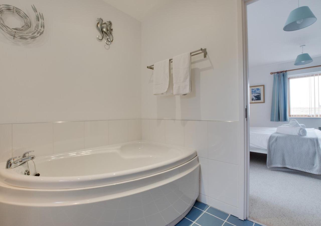 2 Bed in Porthleven oc-shorse