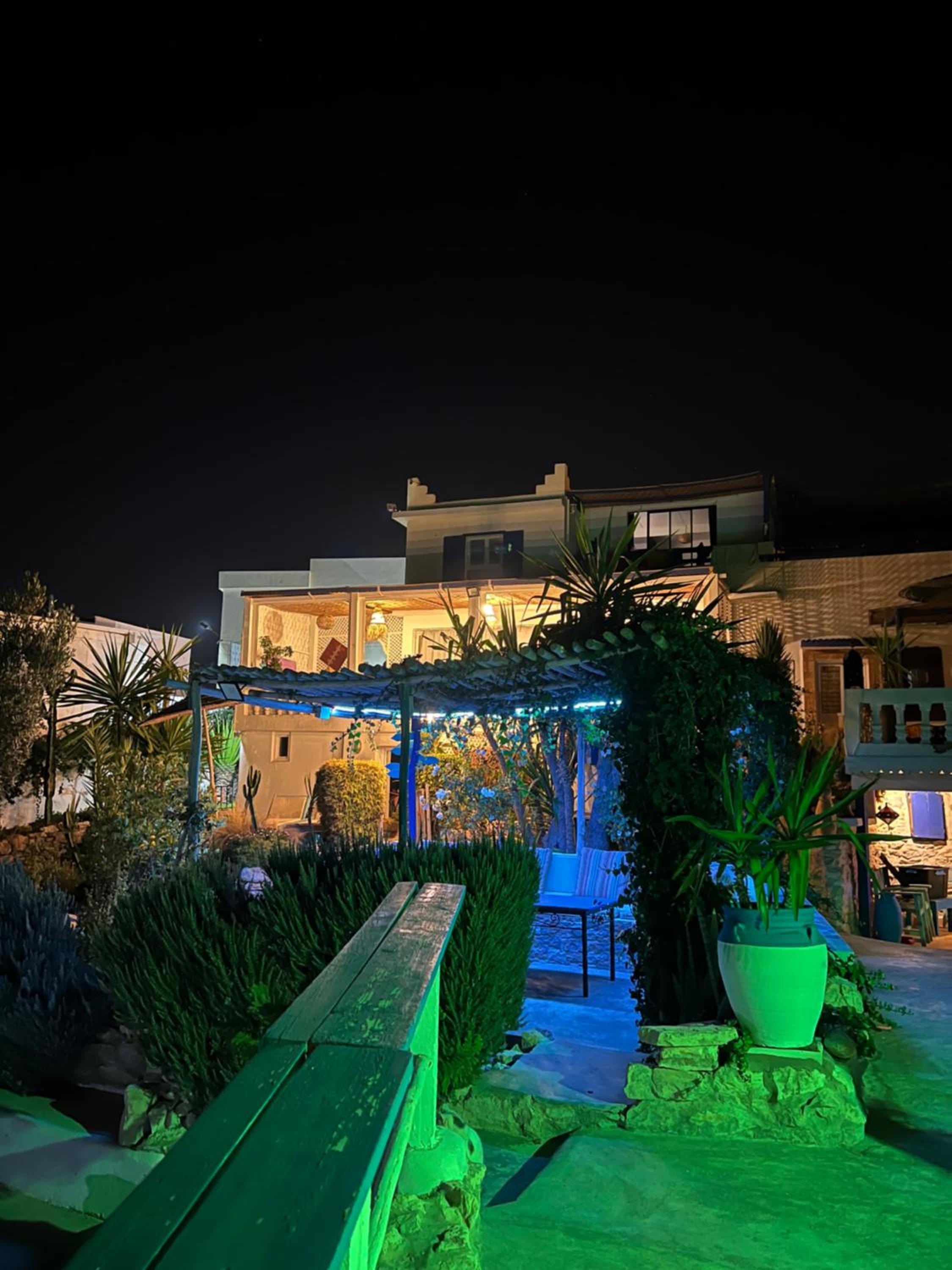 Photo 48