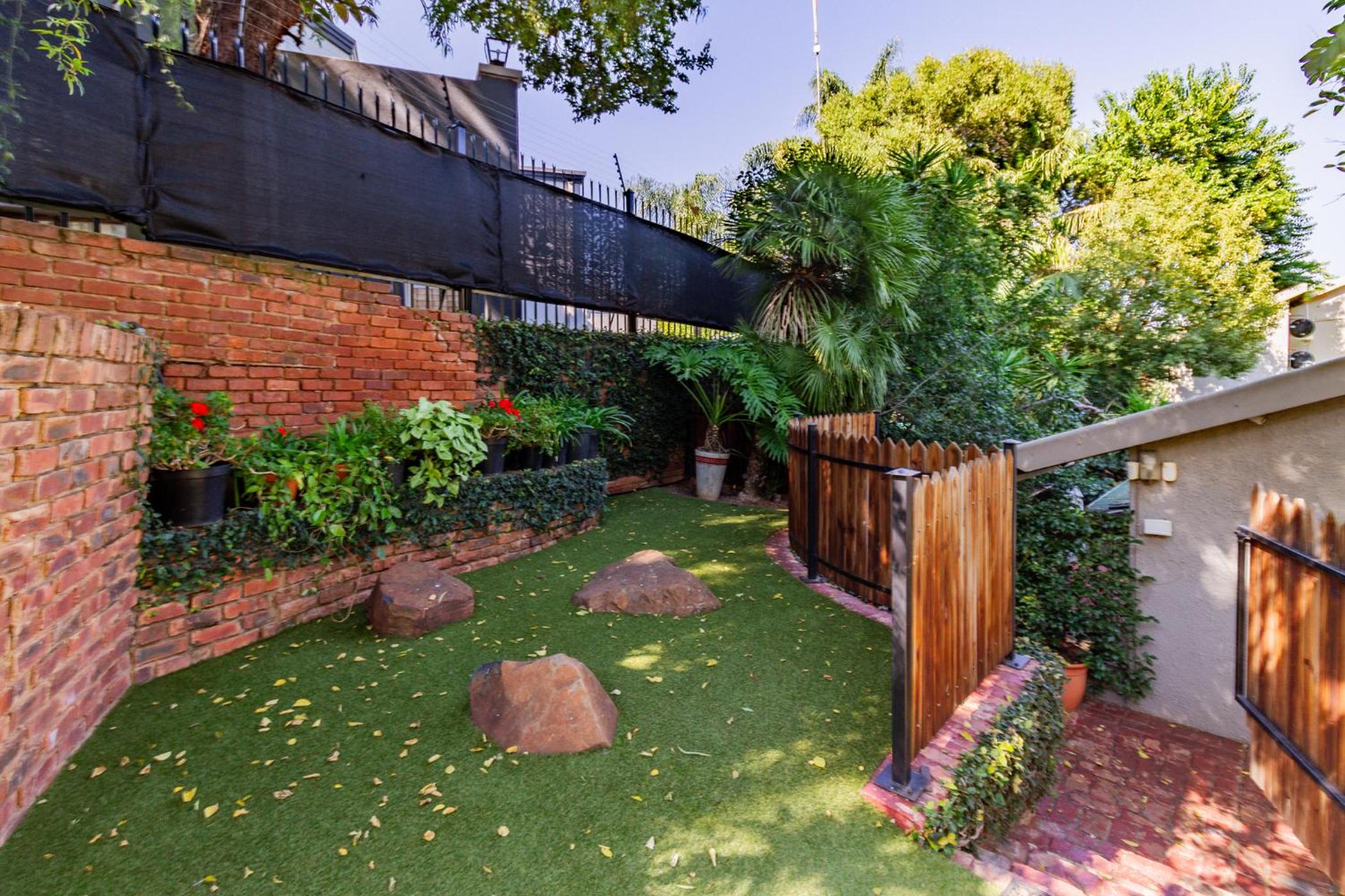 Pumleni Guesthouse