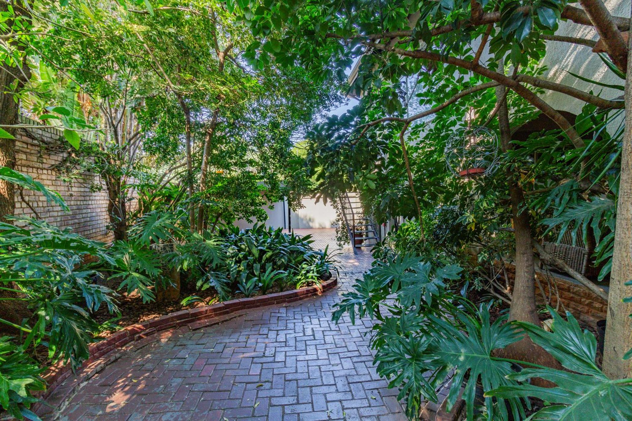 Pumleni Guesthouse