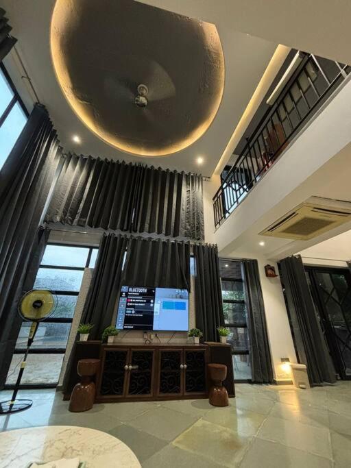The Greystone Villa