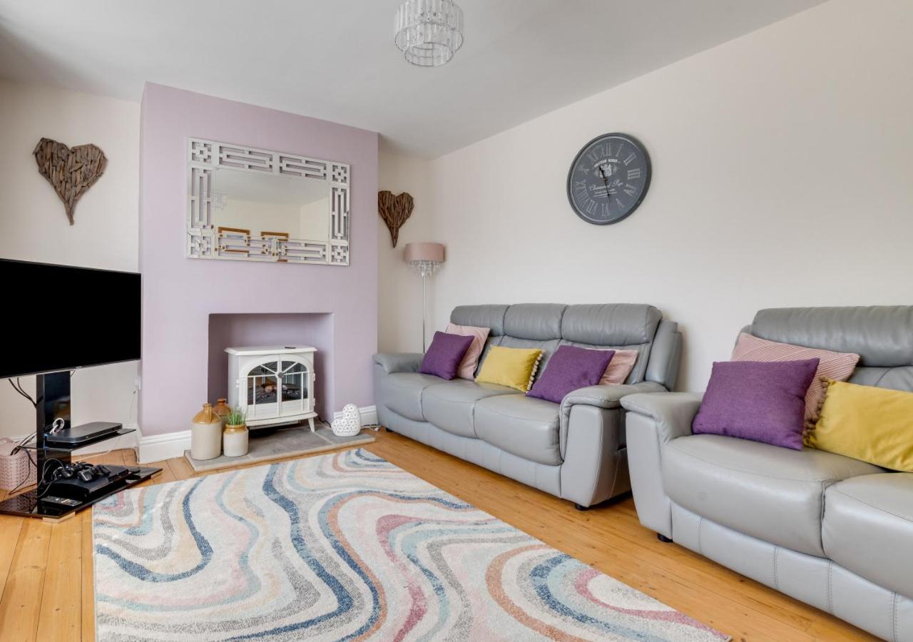 3 Bed in Whitby oc-w416