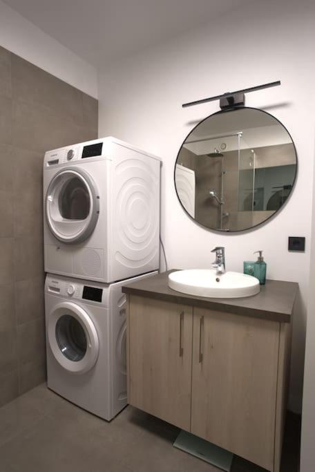 Modern apartment in great location Reykjavik view 3