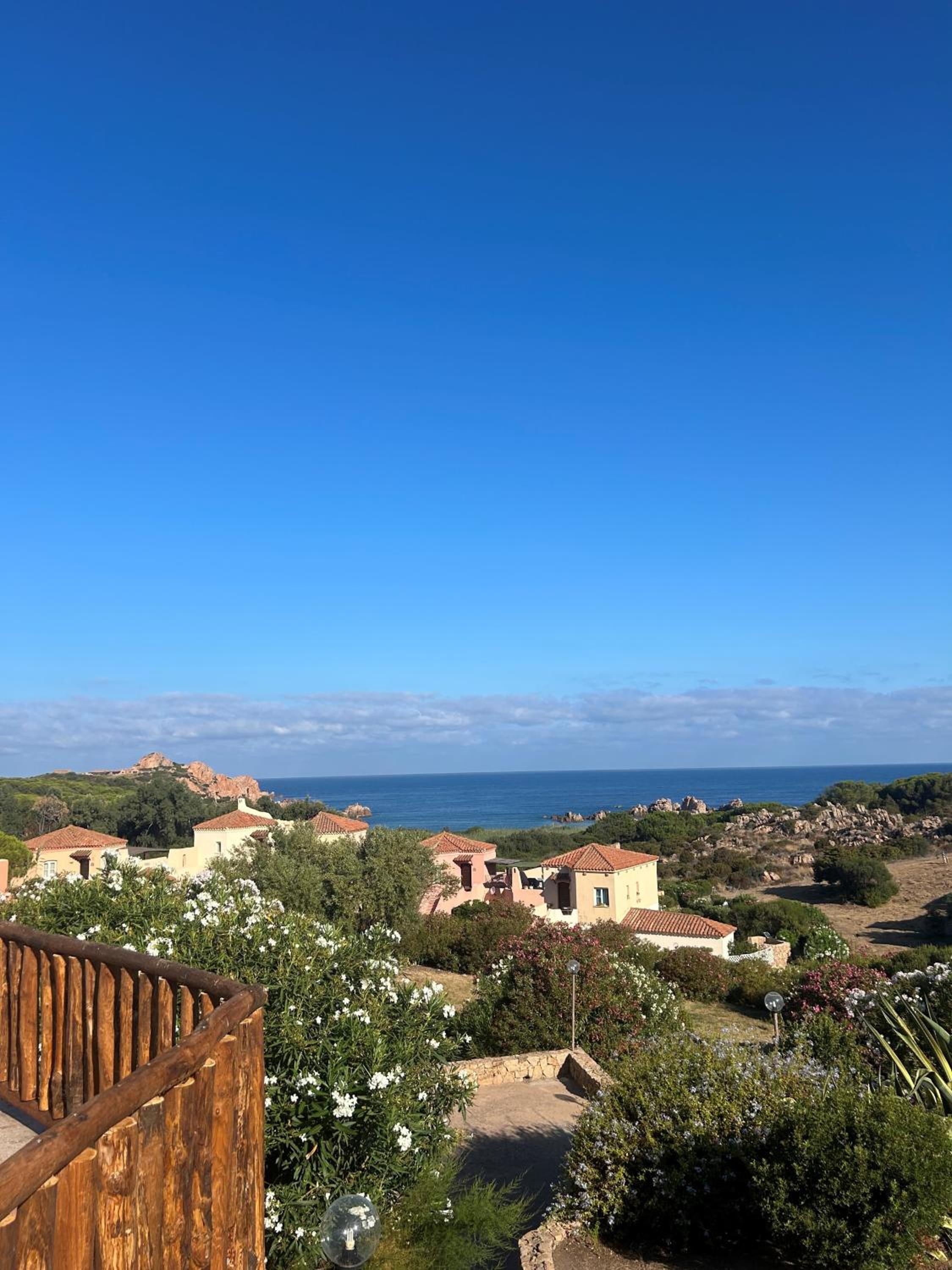 Calarossa Village