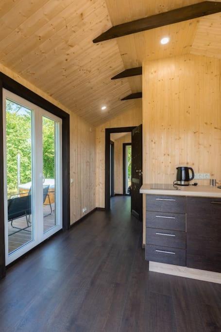 5 minutes from Beach, Cozy Cabin with Hot Tub view 2