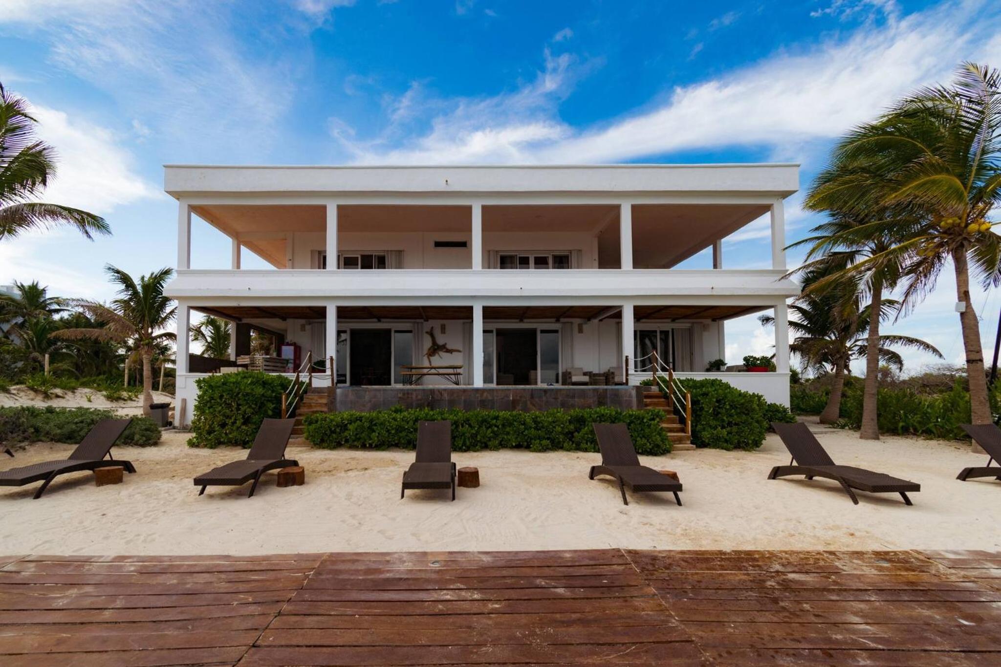 Perfect Beach Location For Families And Weddings