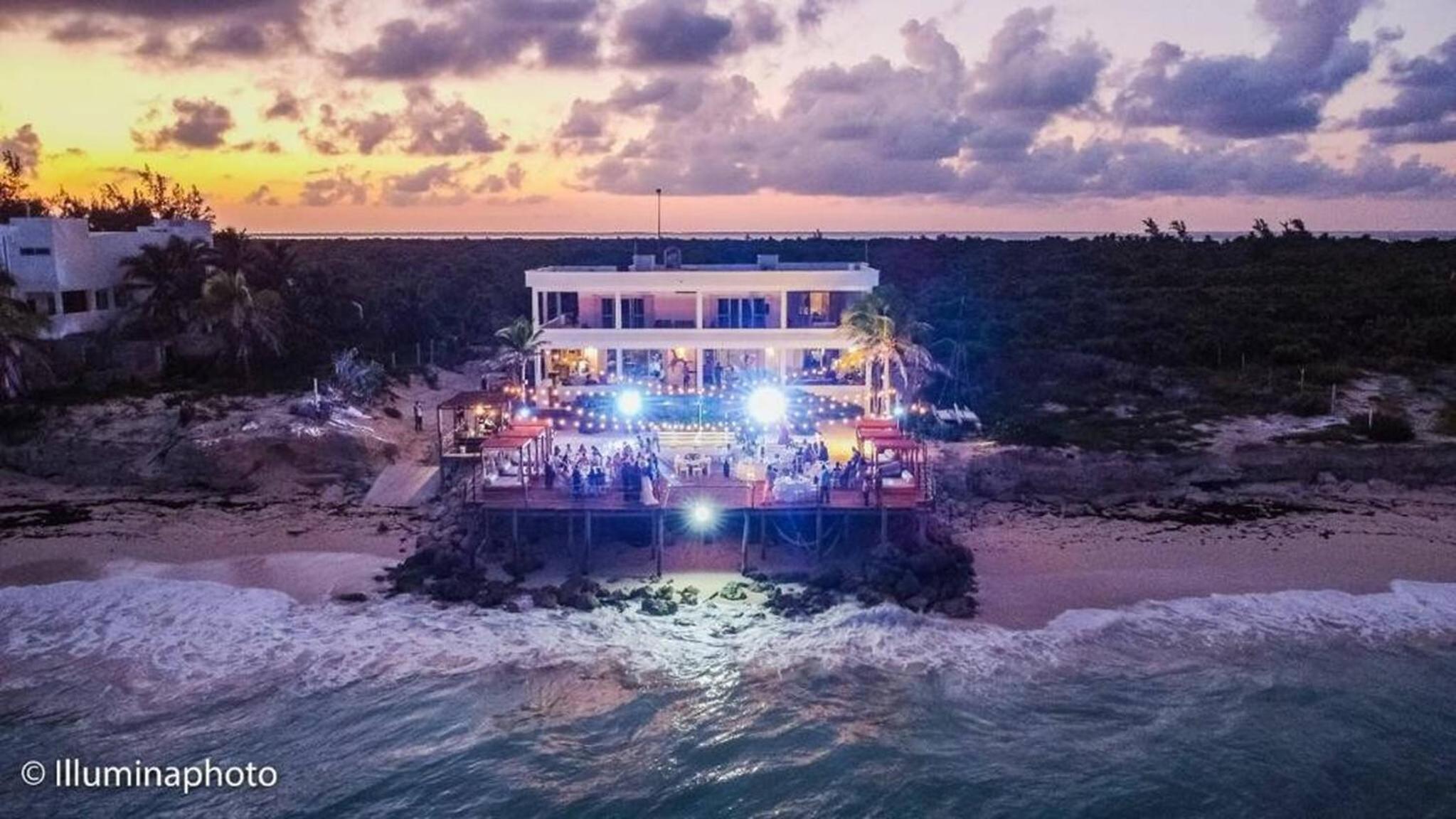 Perfect Beach Location For Families And Weddings