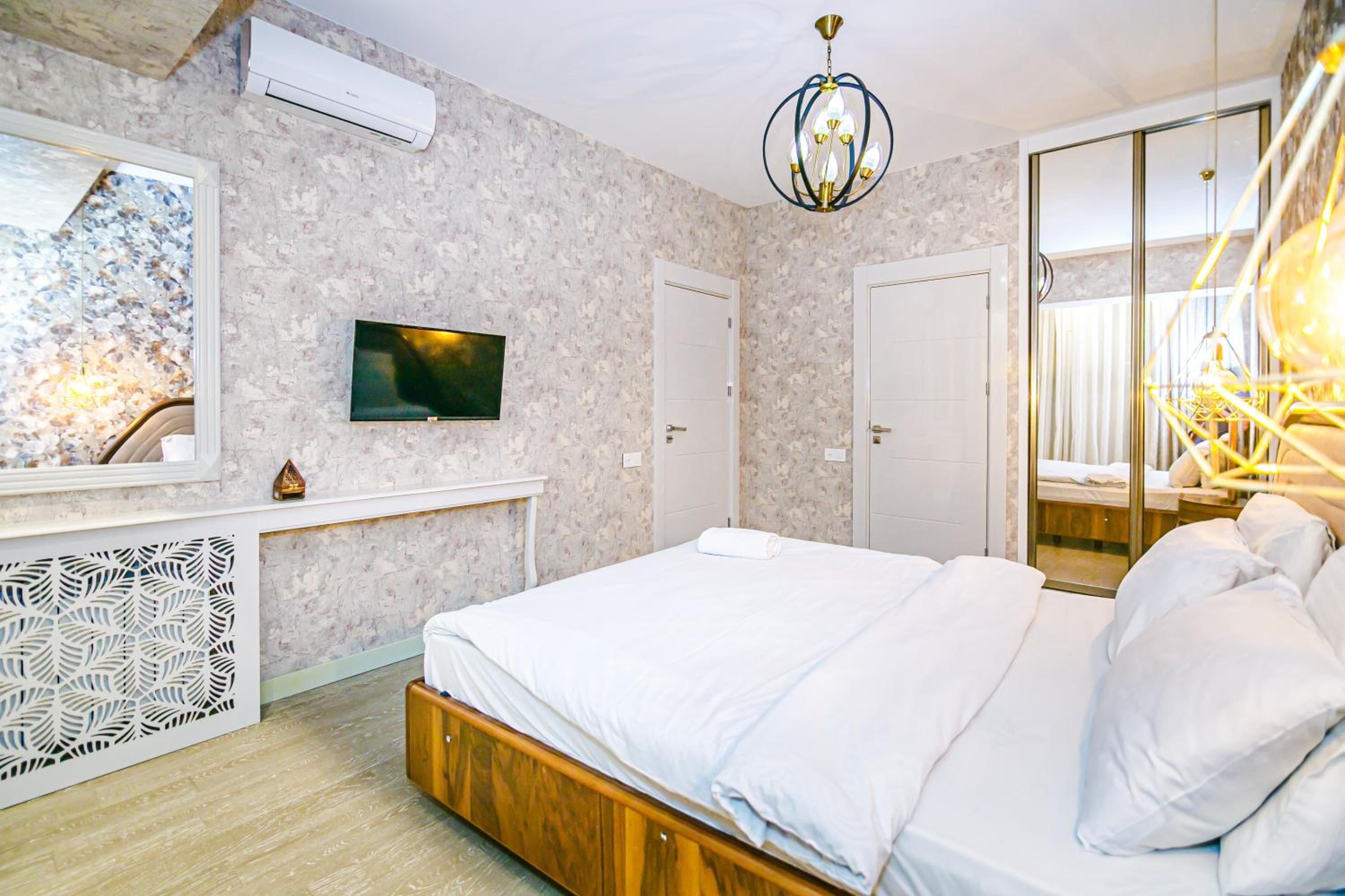 Park Azure Luxury Apartment 9