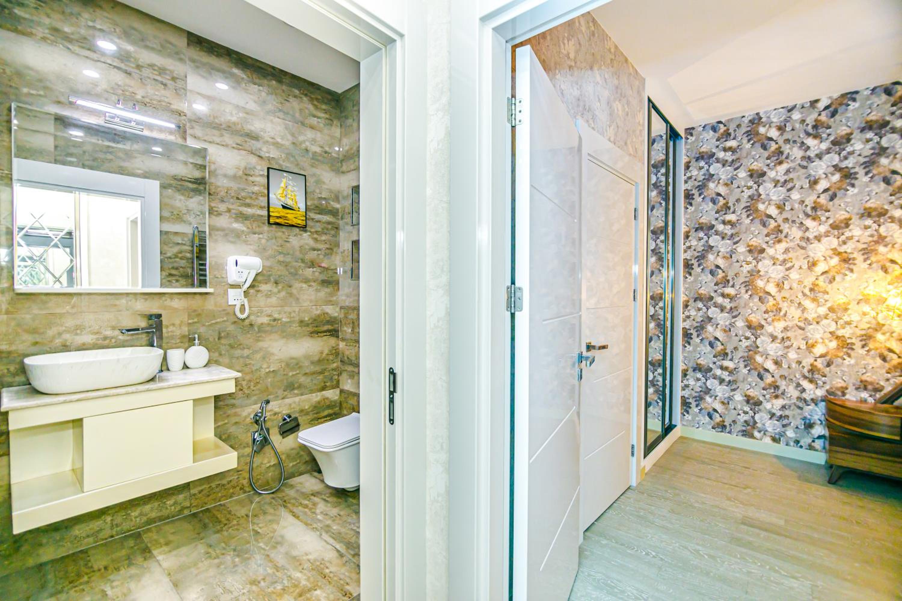 Park Azure Luxury Apartment 9