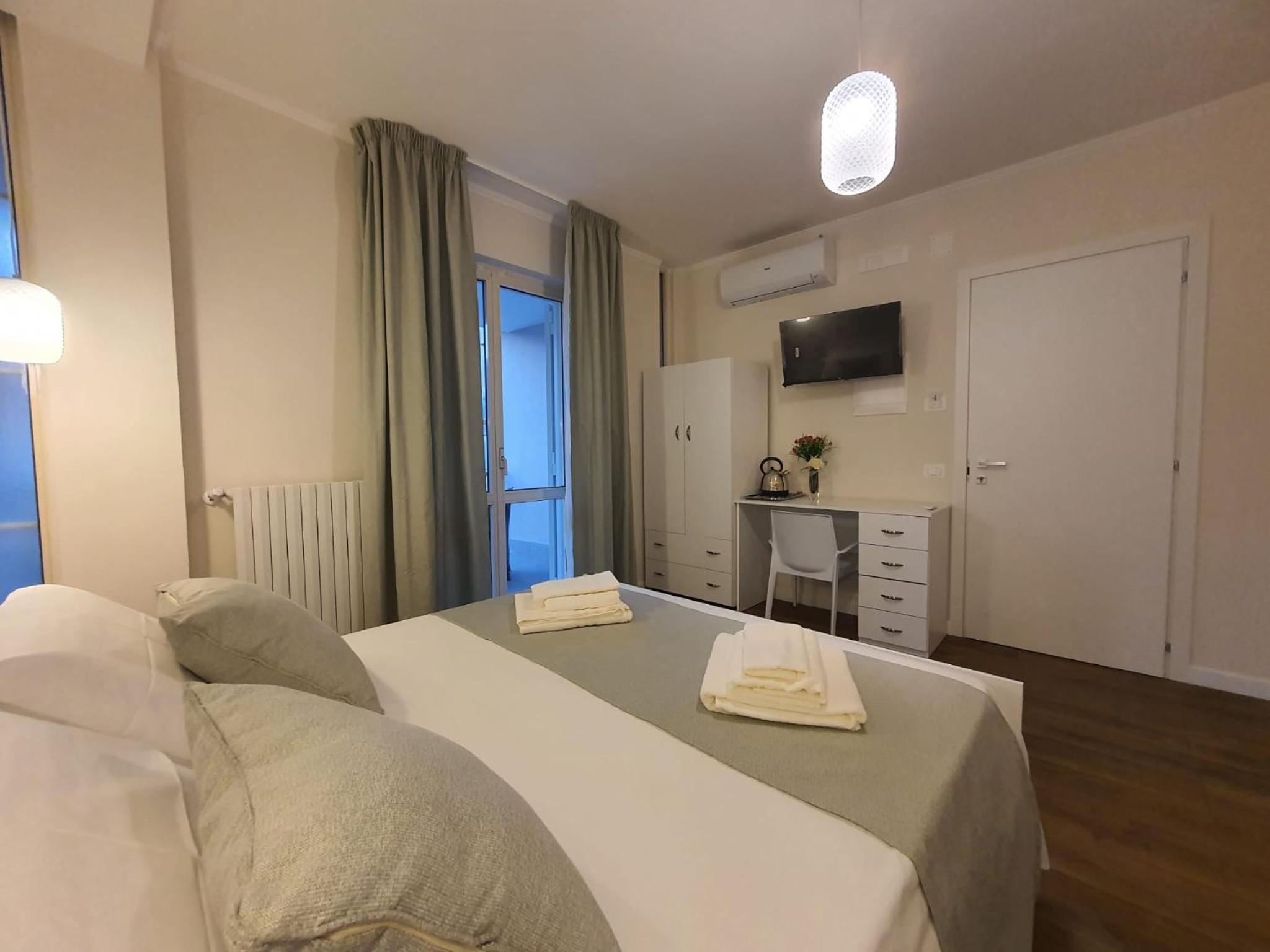 Villa Letizia - luxury Sorrento room view 2