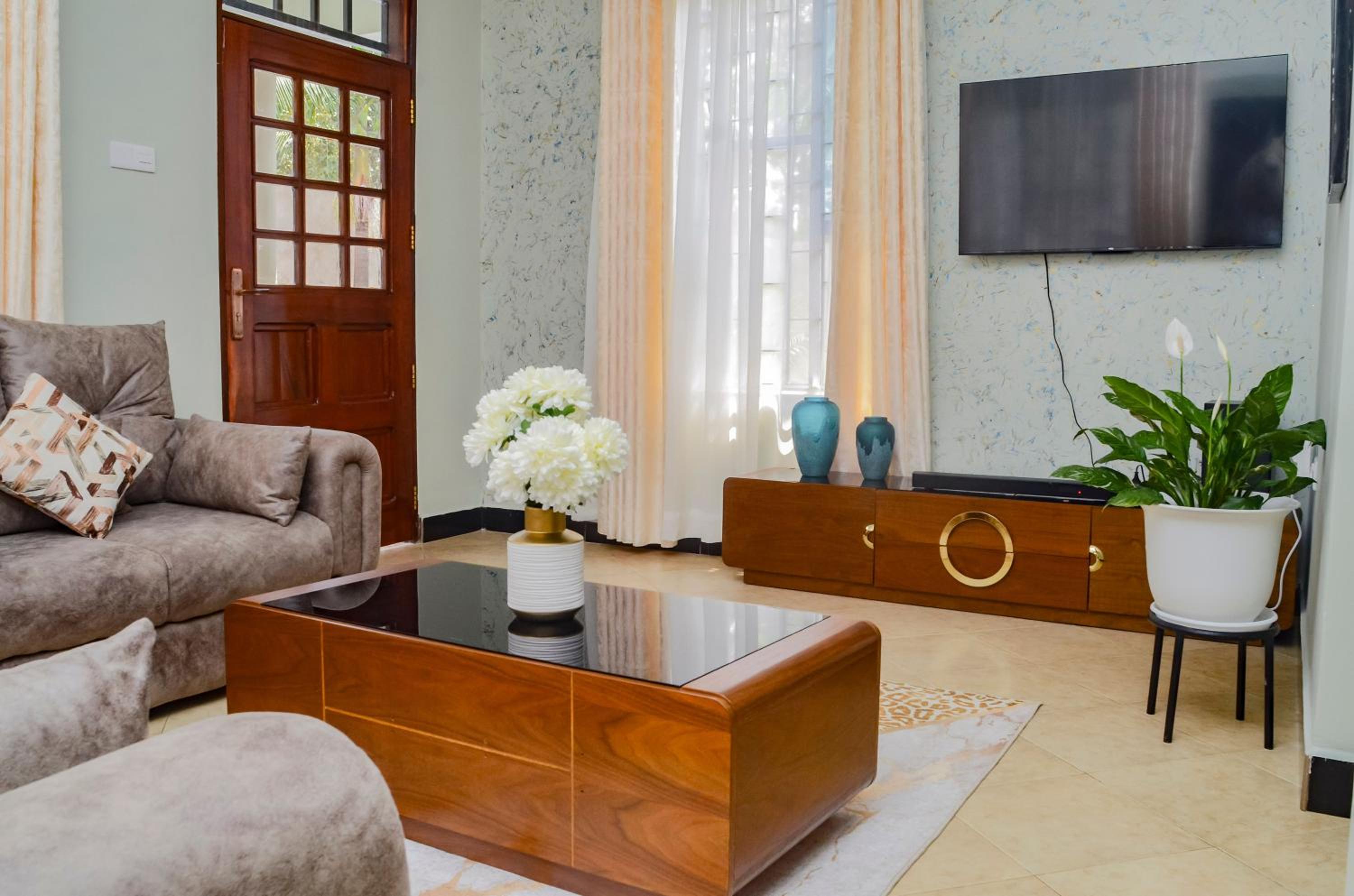 Jadea residence