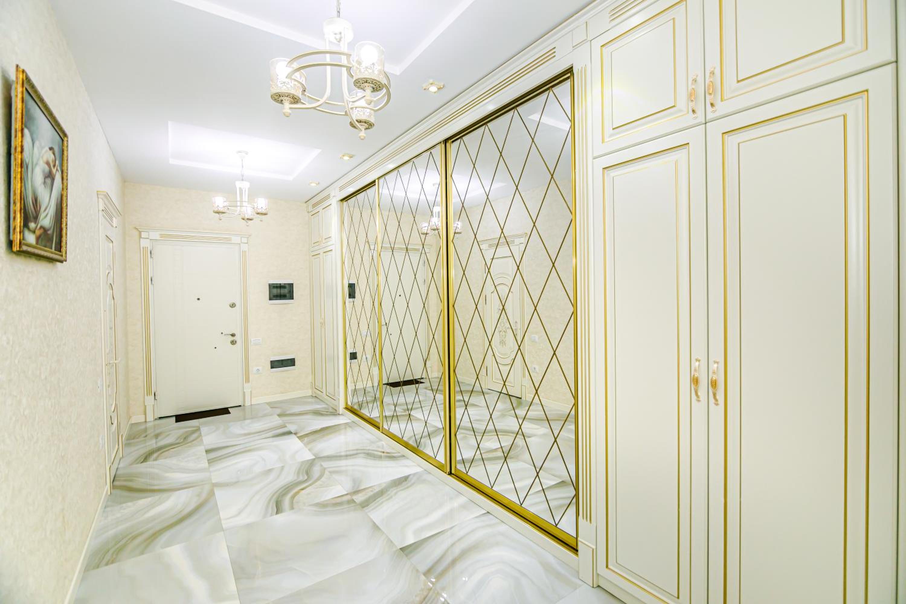 Park Azure Luxury Apartment