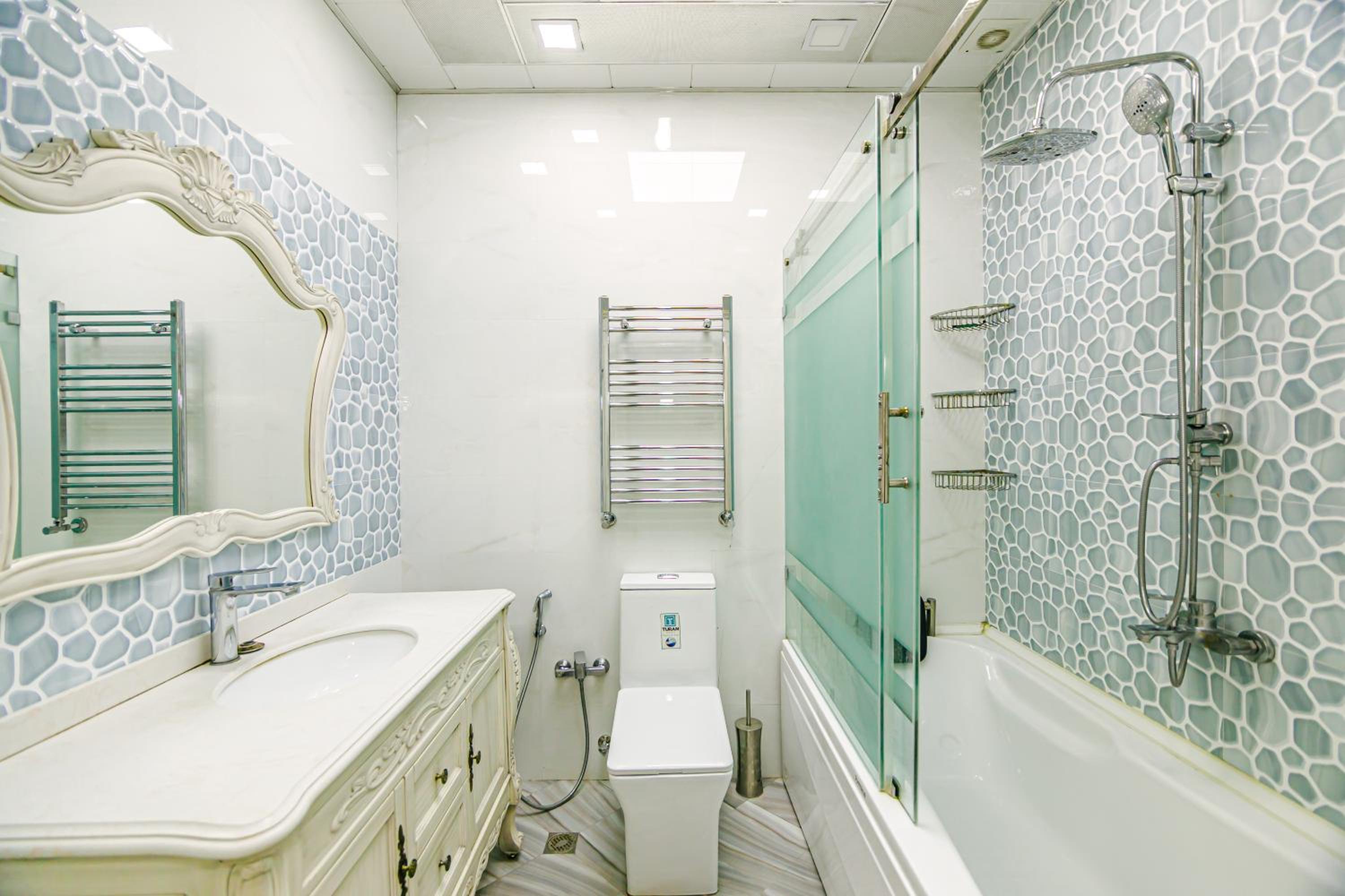 Park Azure Luxury Apartment