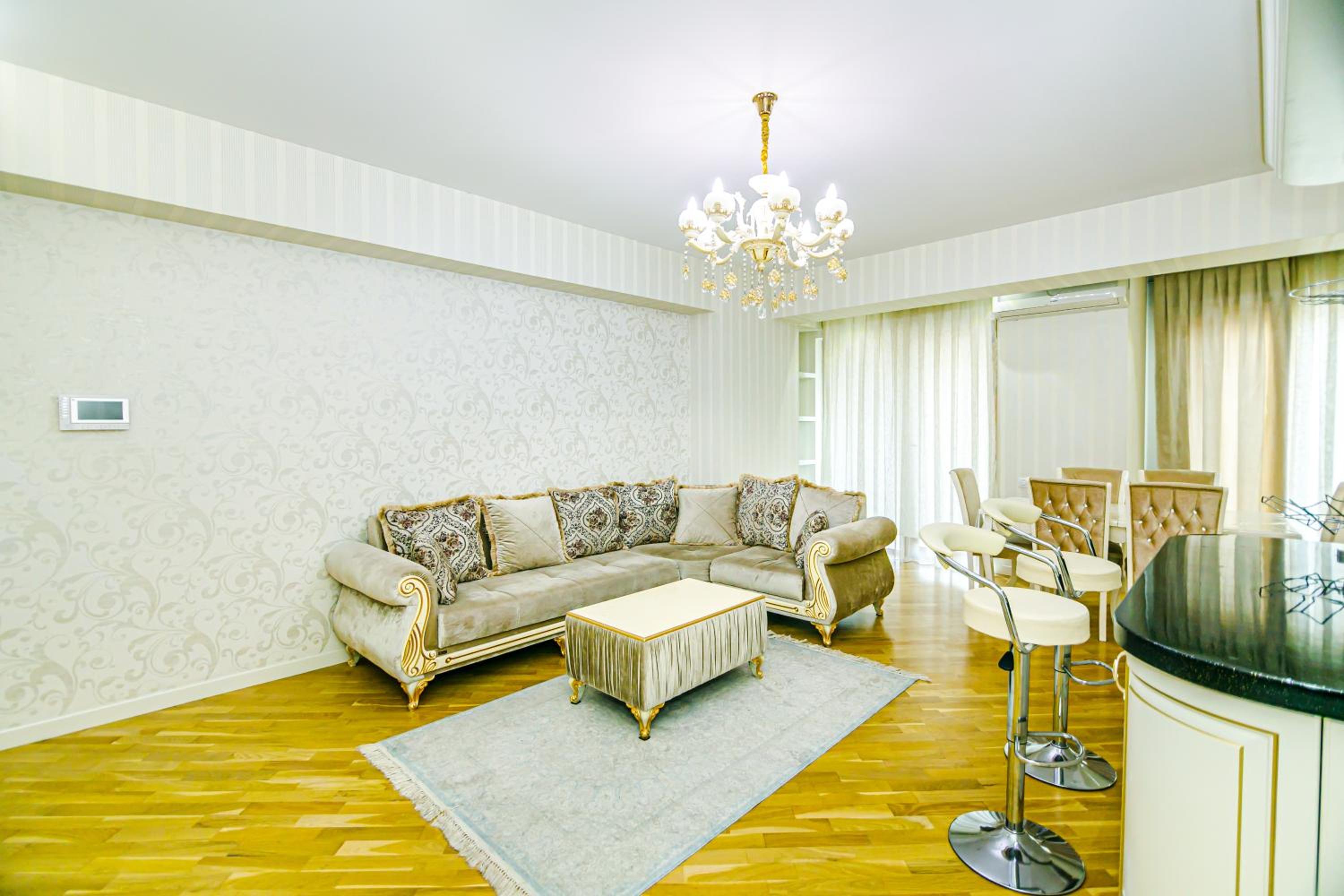 Park Azure Luxury Apartment