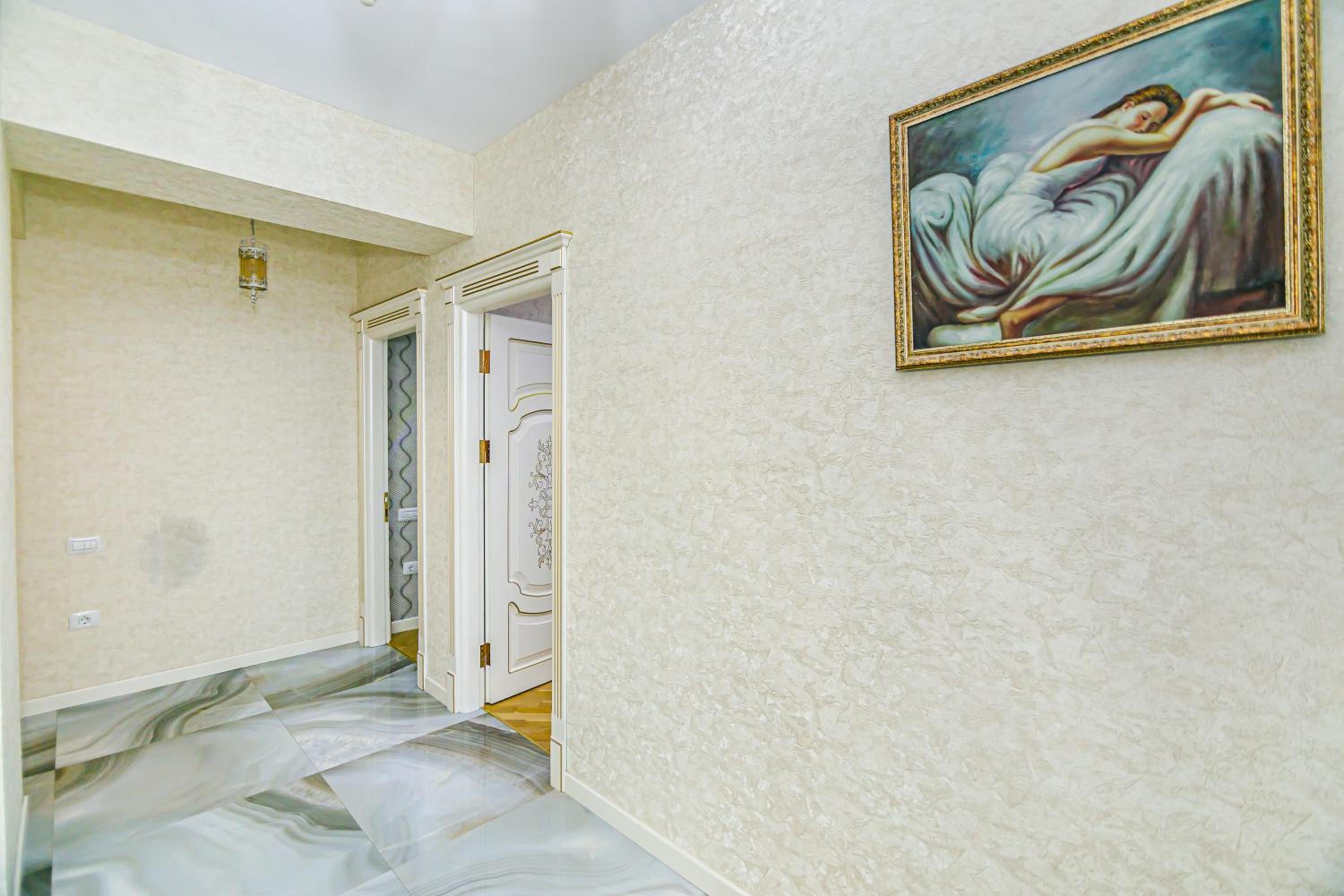Park Azure Luxury Apartment