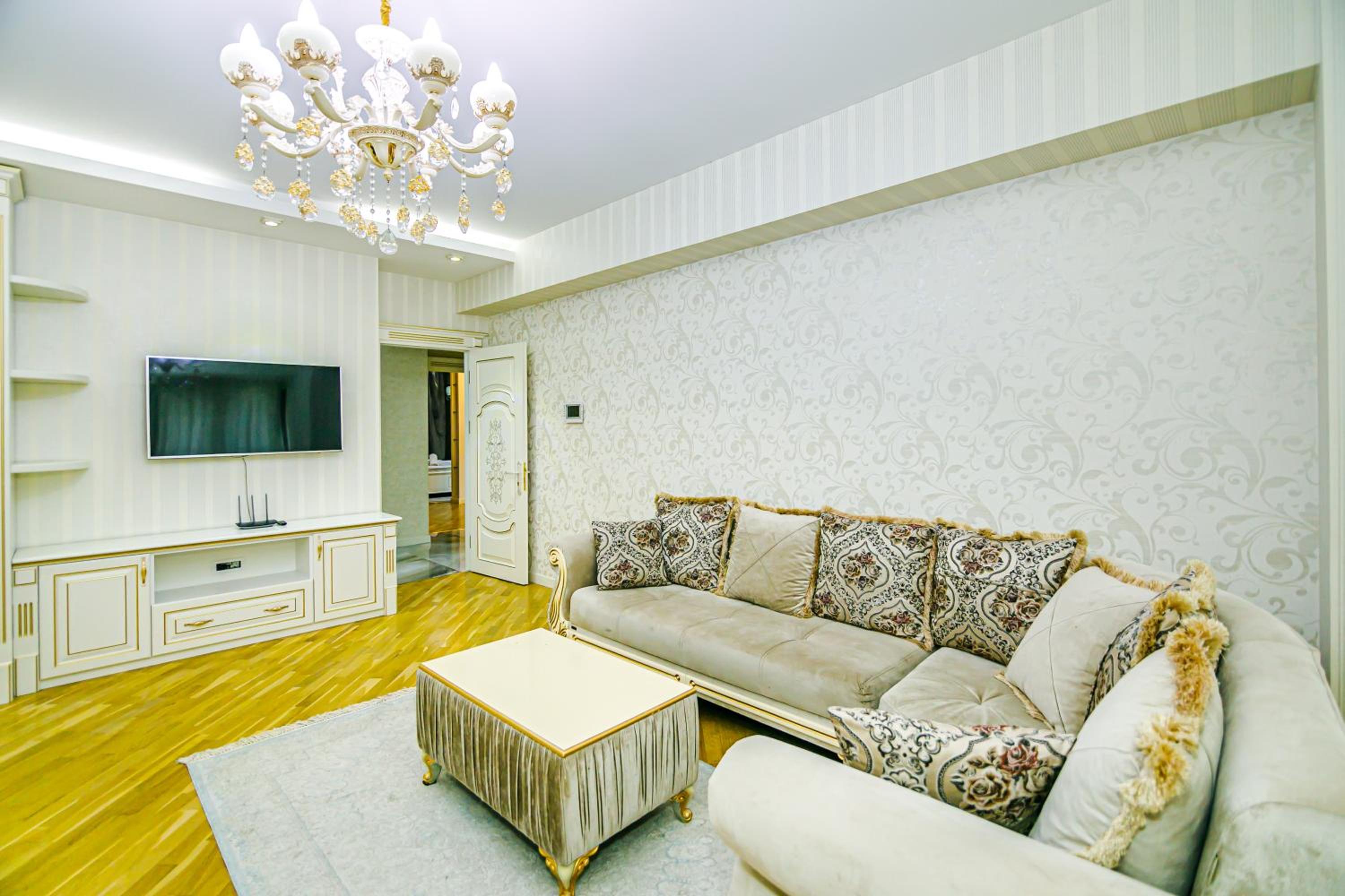 Park Azure Luxury Apartment