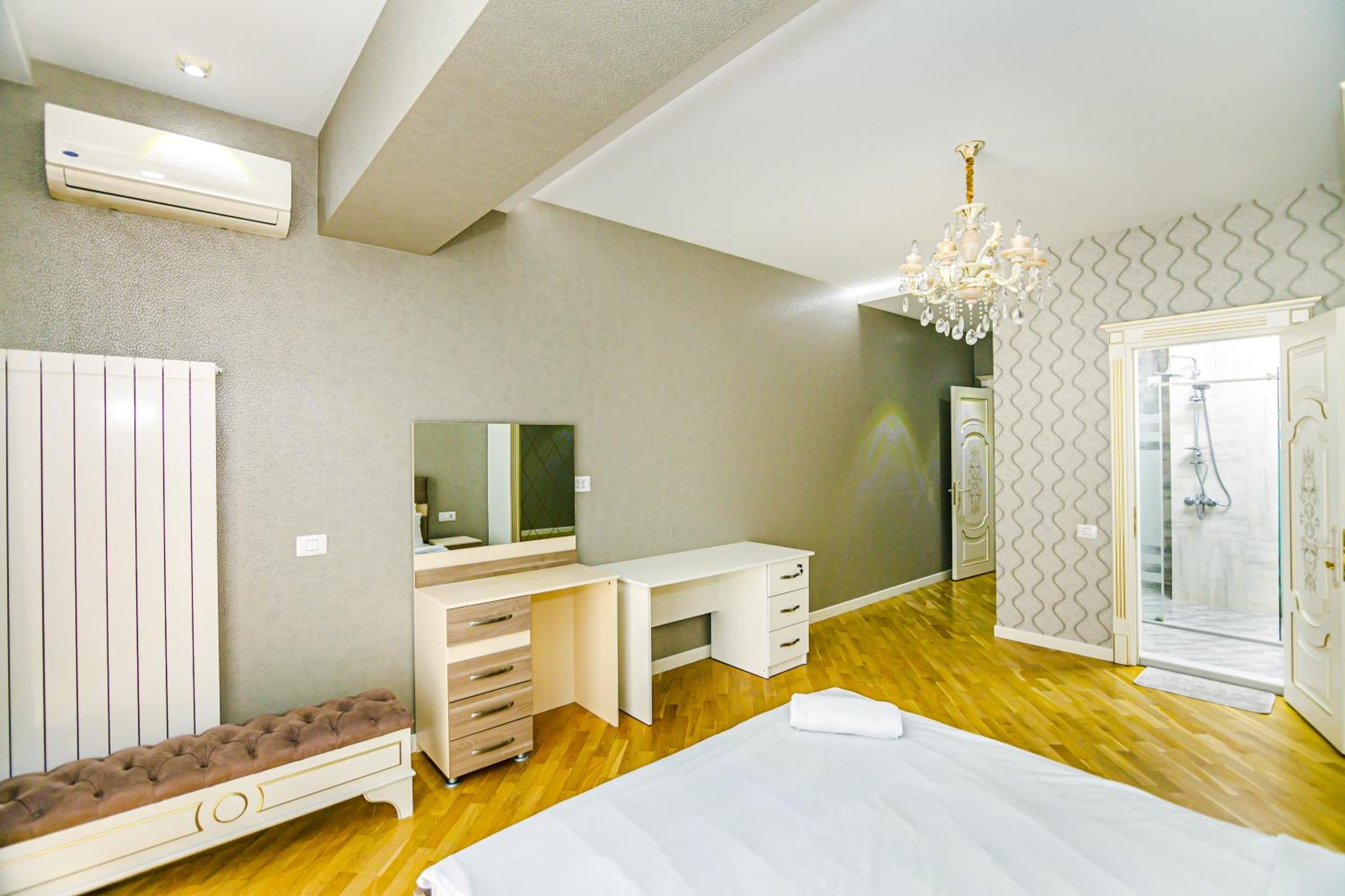 Park Azure Luxury Apartment