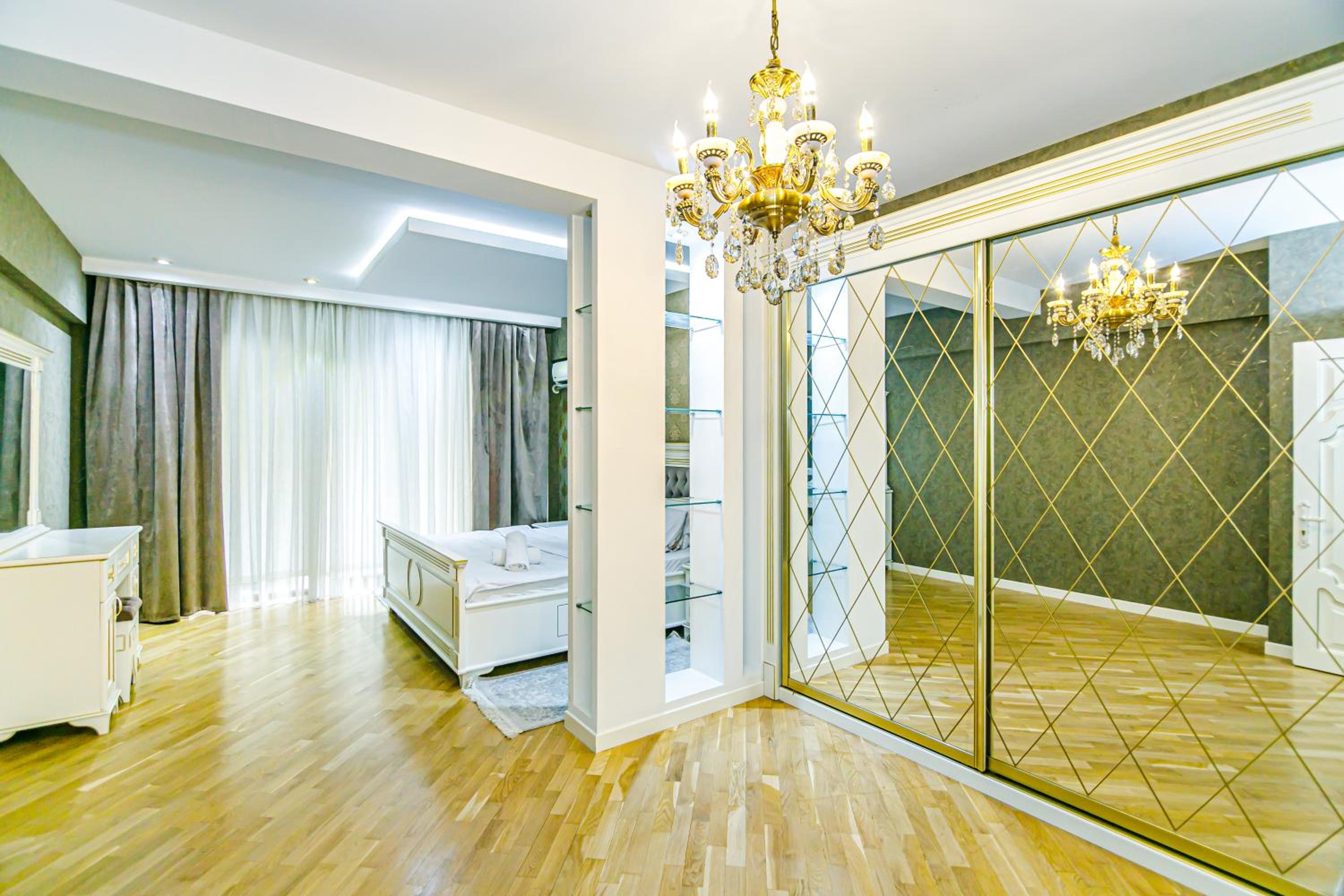 Park Azure Luxury Apartment