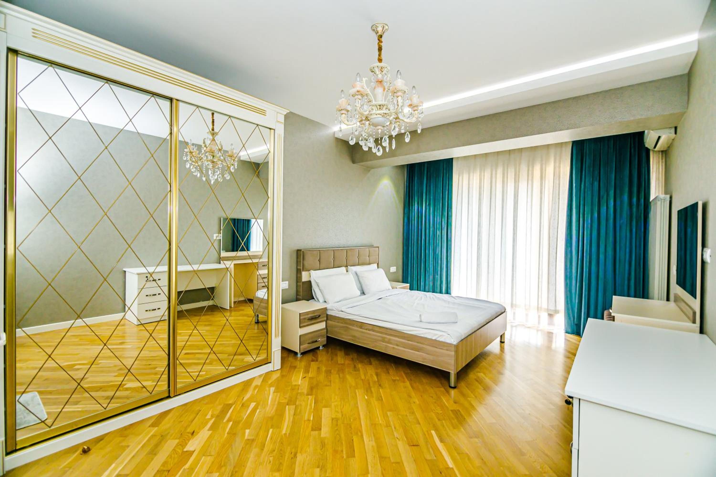 Park Azure Luxury Apartment