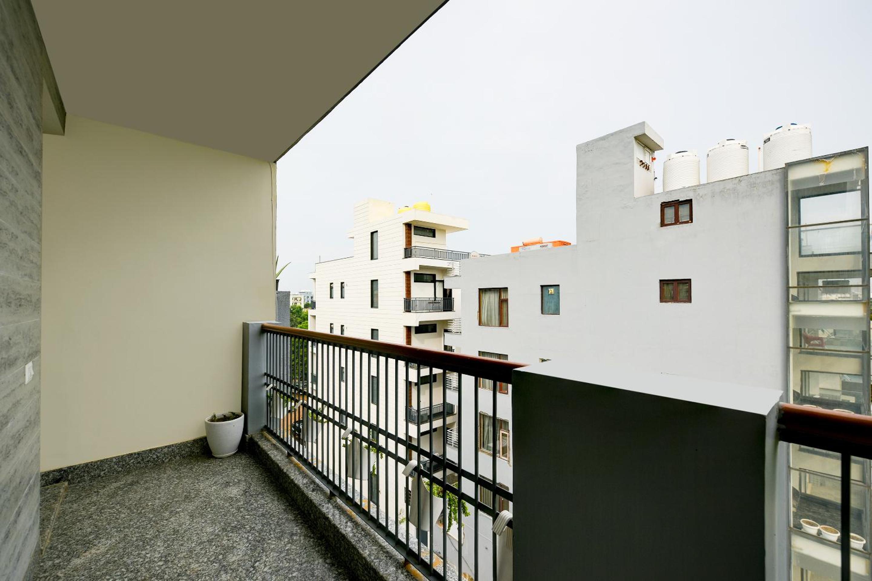 Marina Heritage & Home Near Artemis Hospital