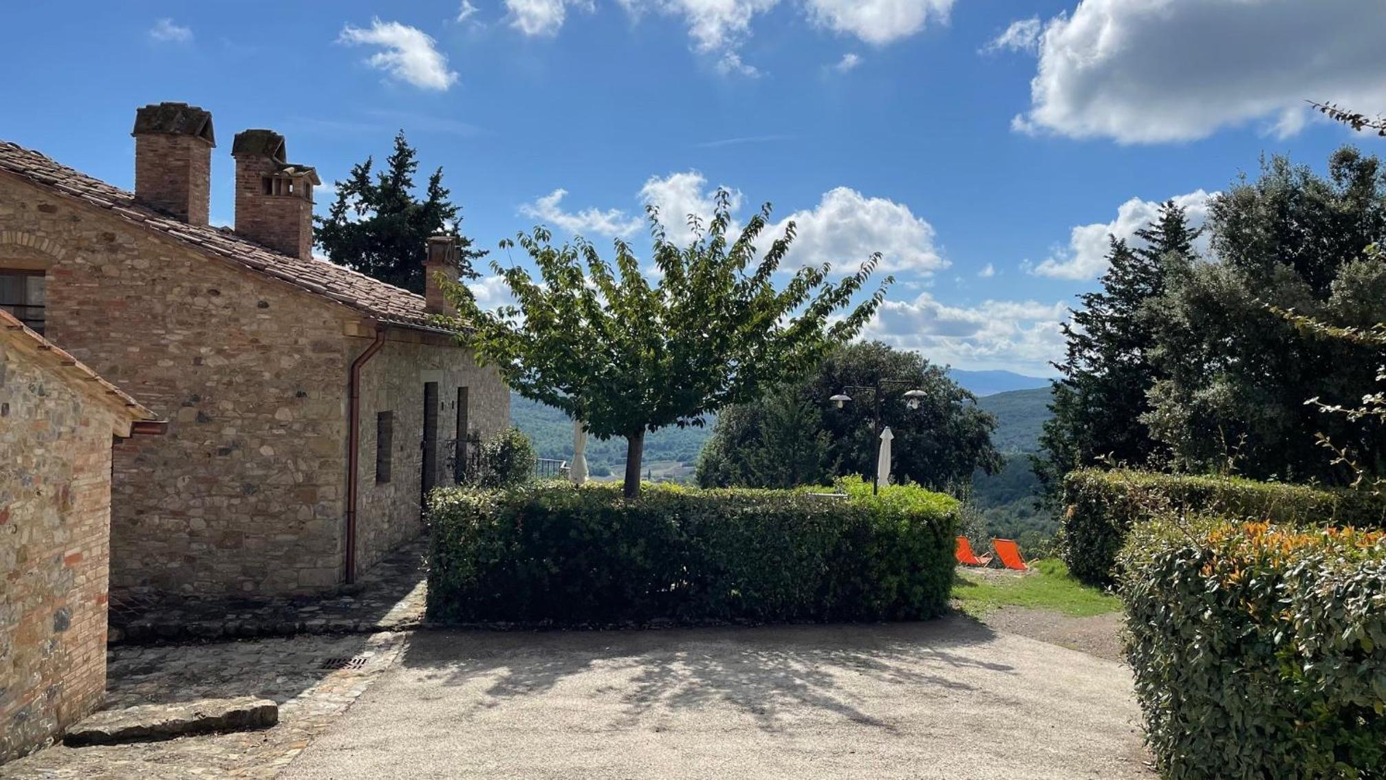 Mommialla Villa Carolli view 4