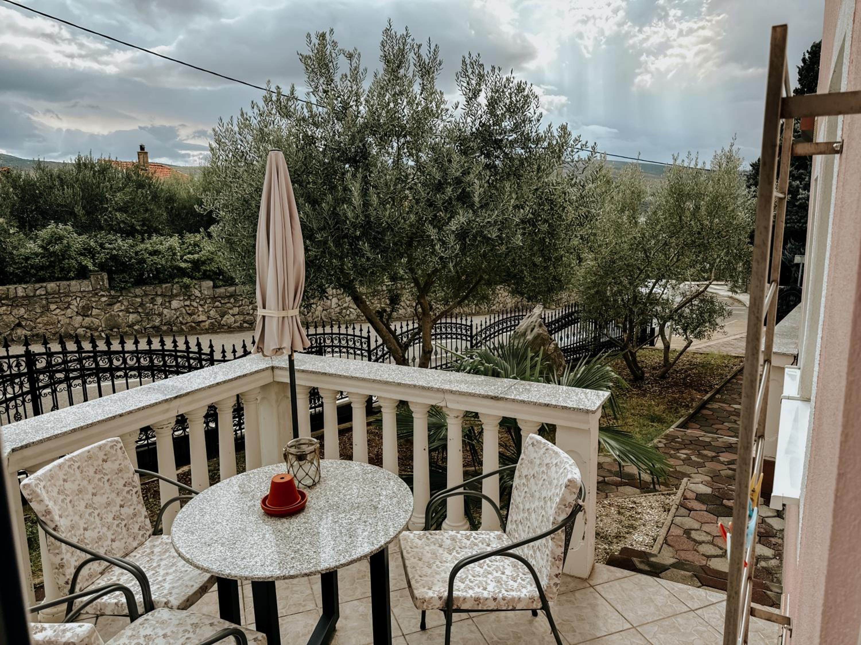 Photo 29