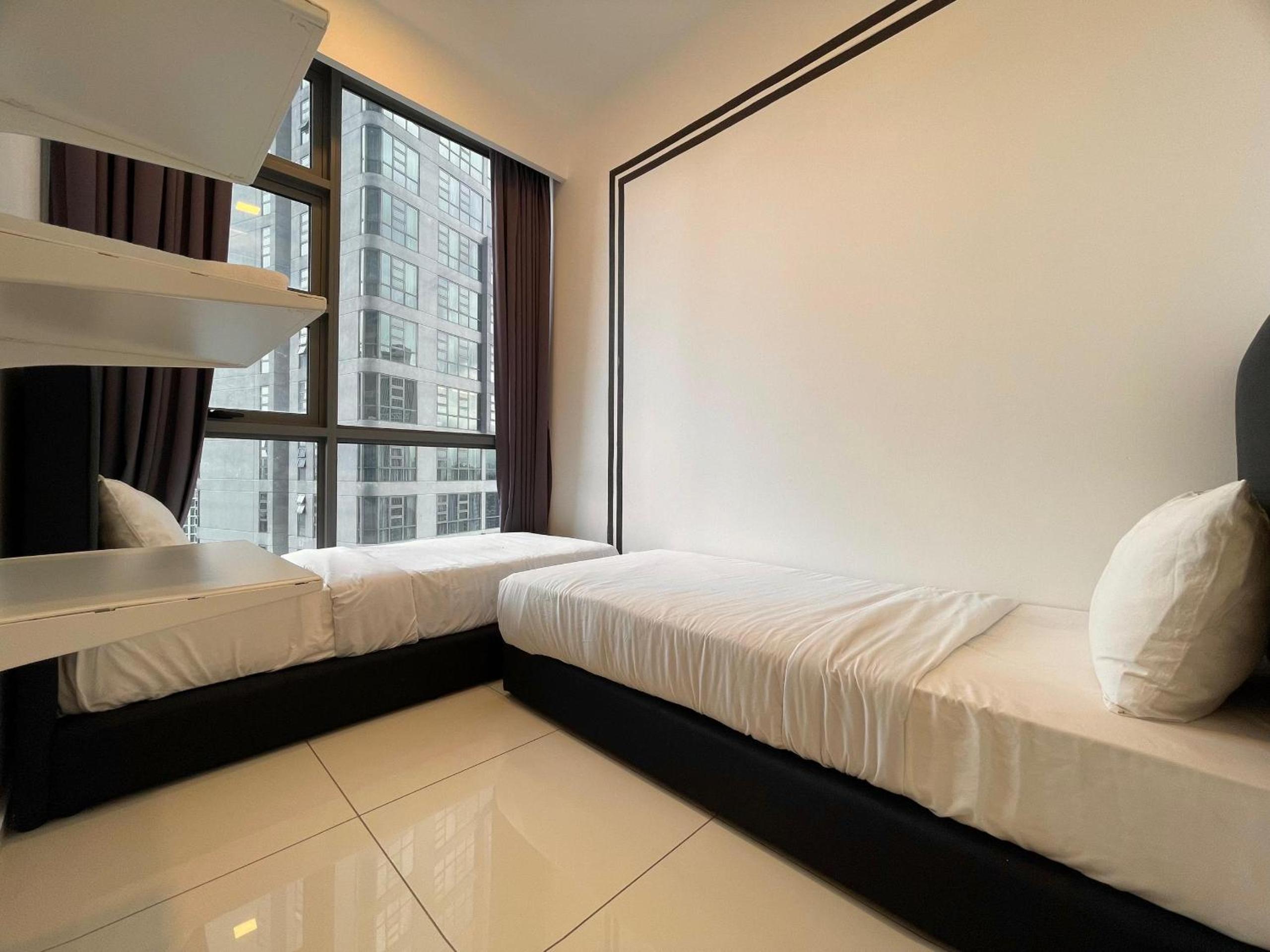 The Robertson-Bukit Bintang by PILLOWTALKS