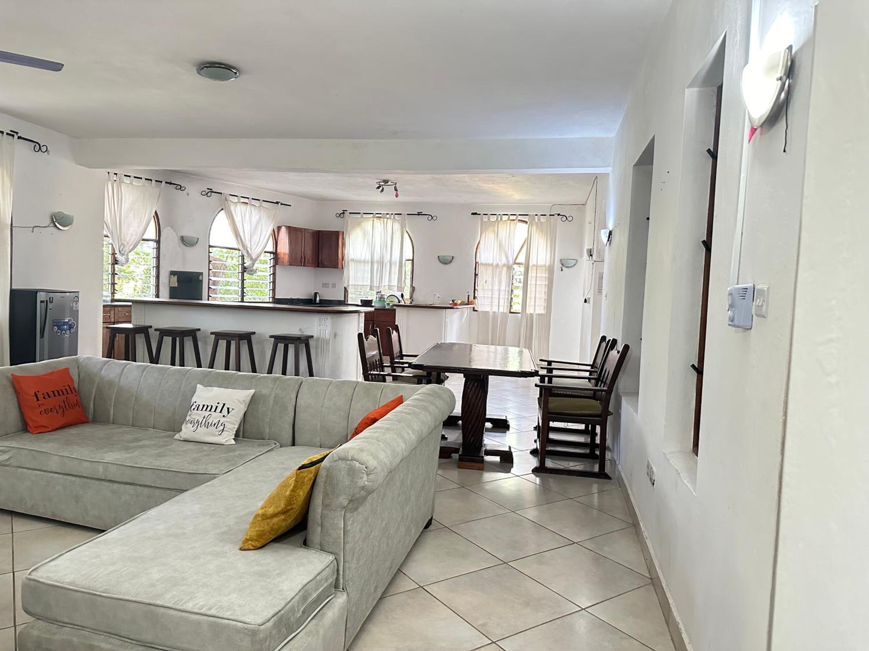 Lamarina pretty homes