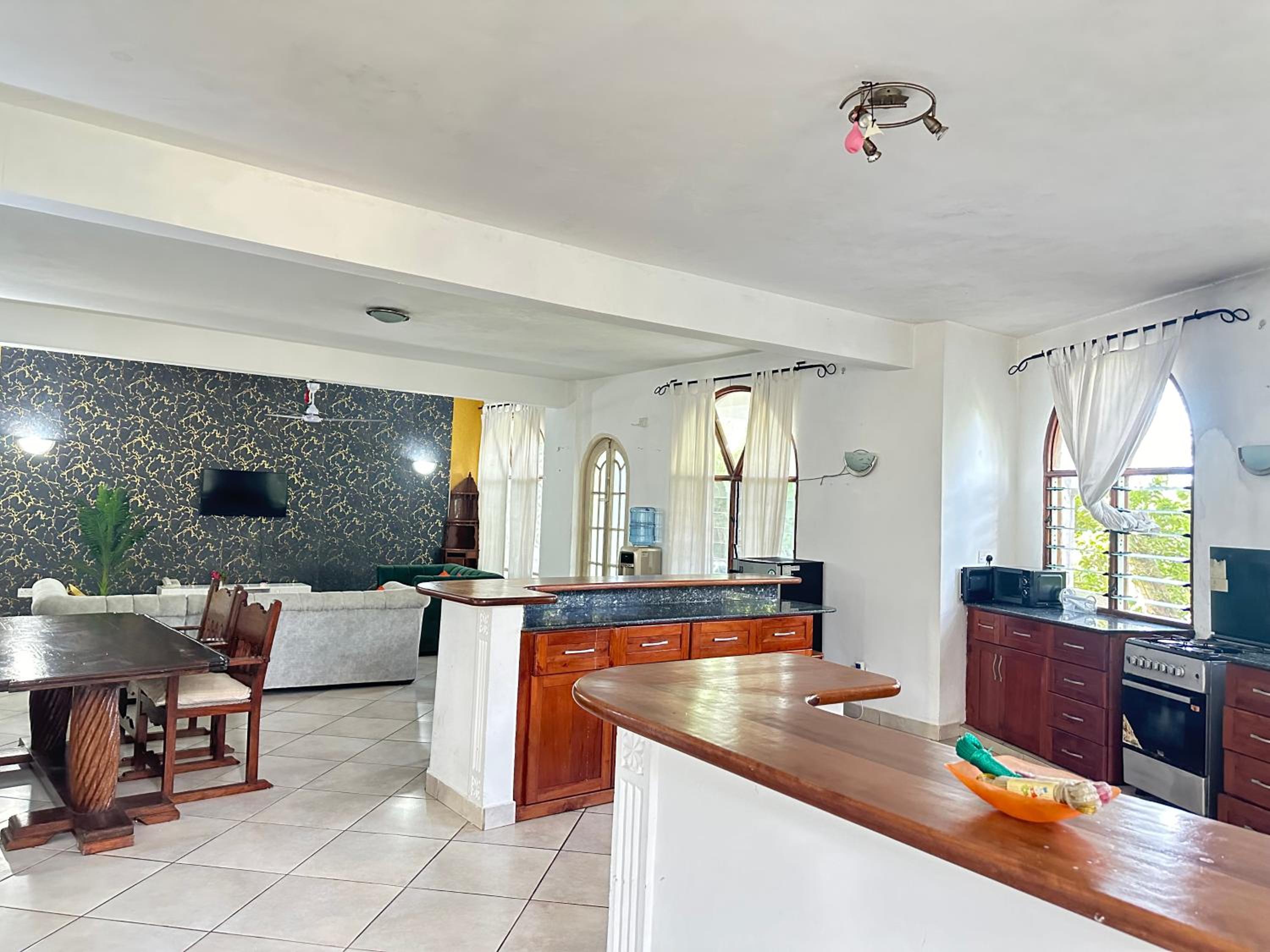 Lamarina pretty homes
