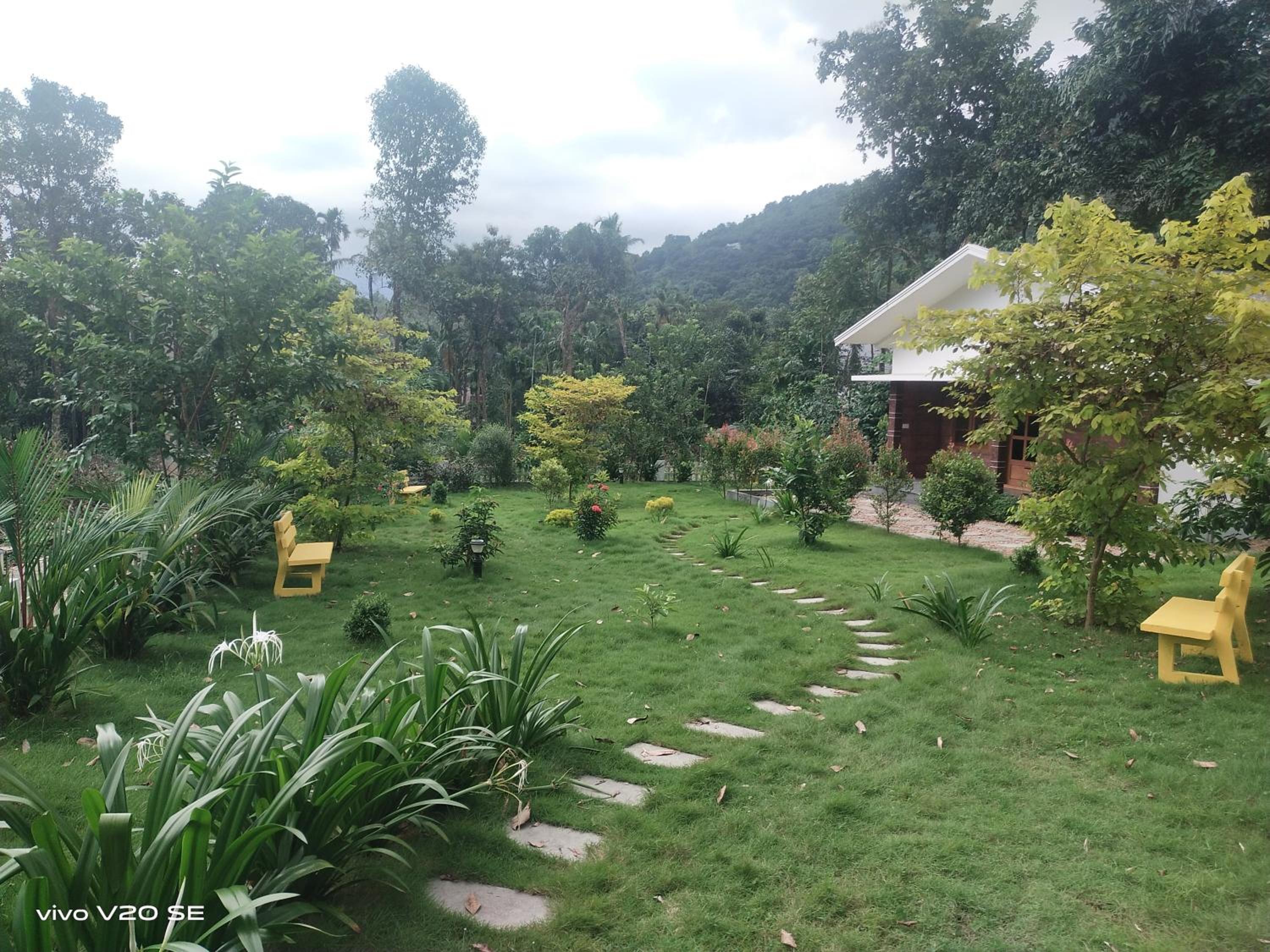 Merlys Fruit Garden