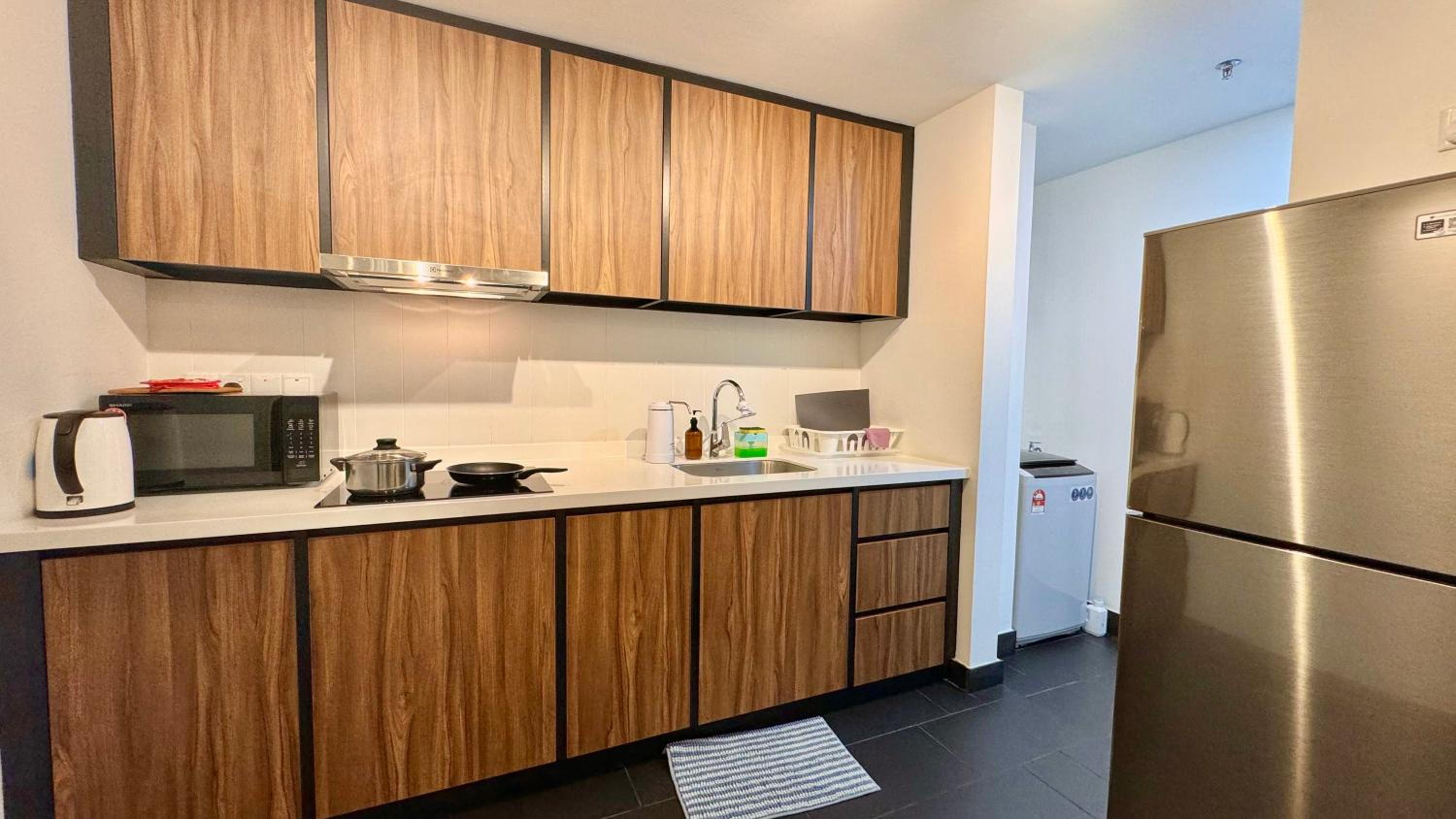 UNA Serviced Apartment by manatidur