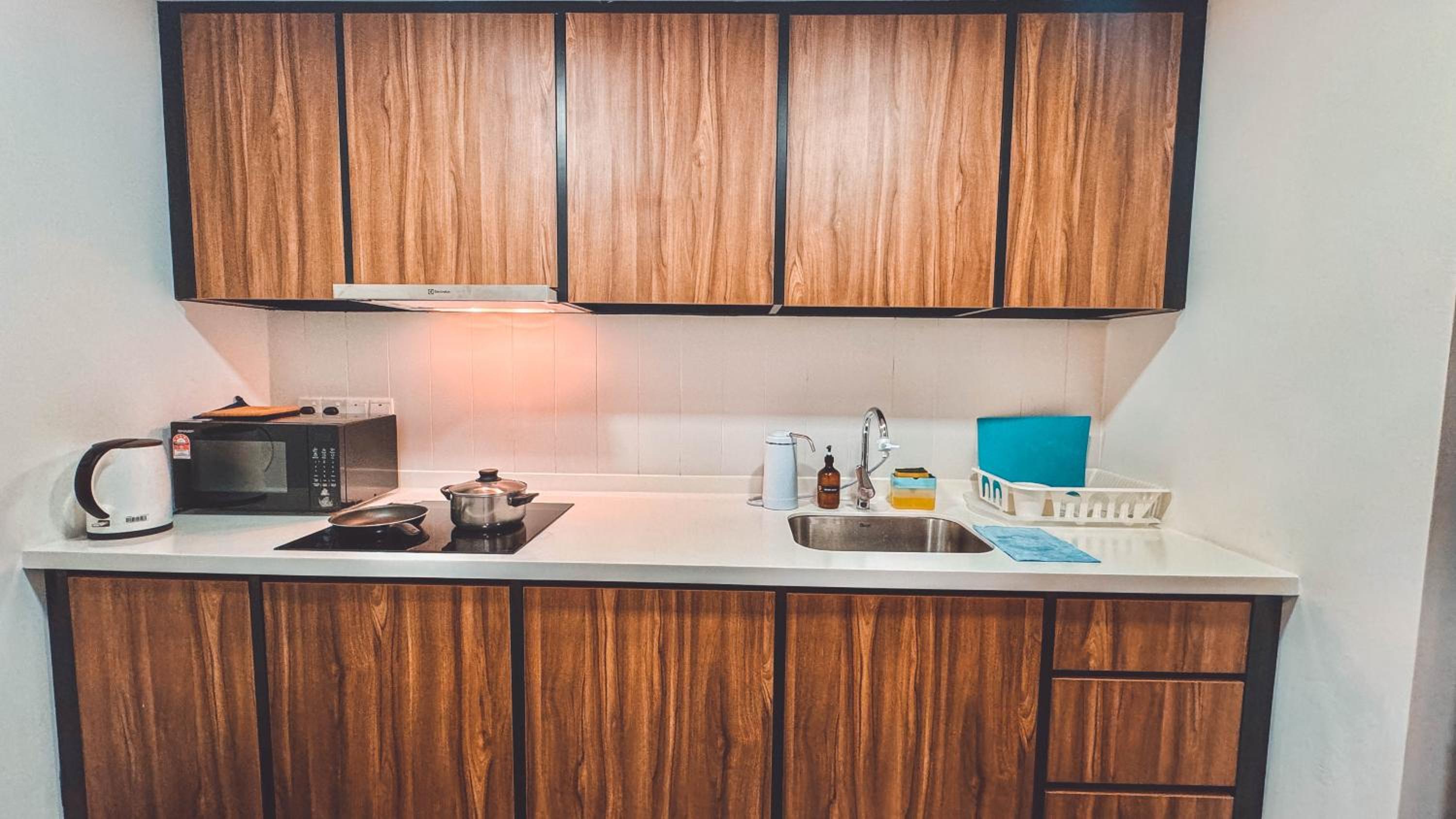 UNA Serviced Apartment by manatidur
