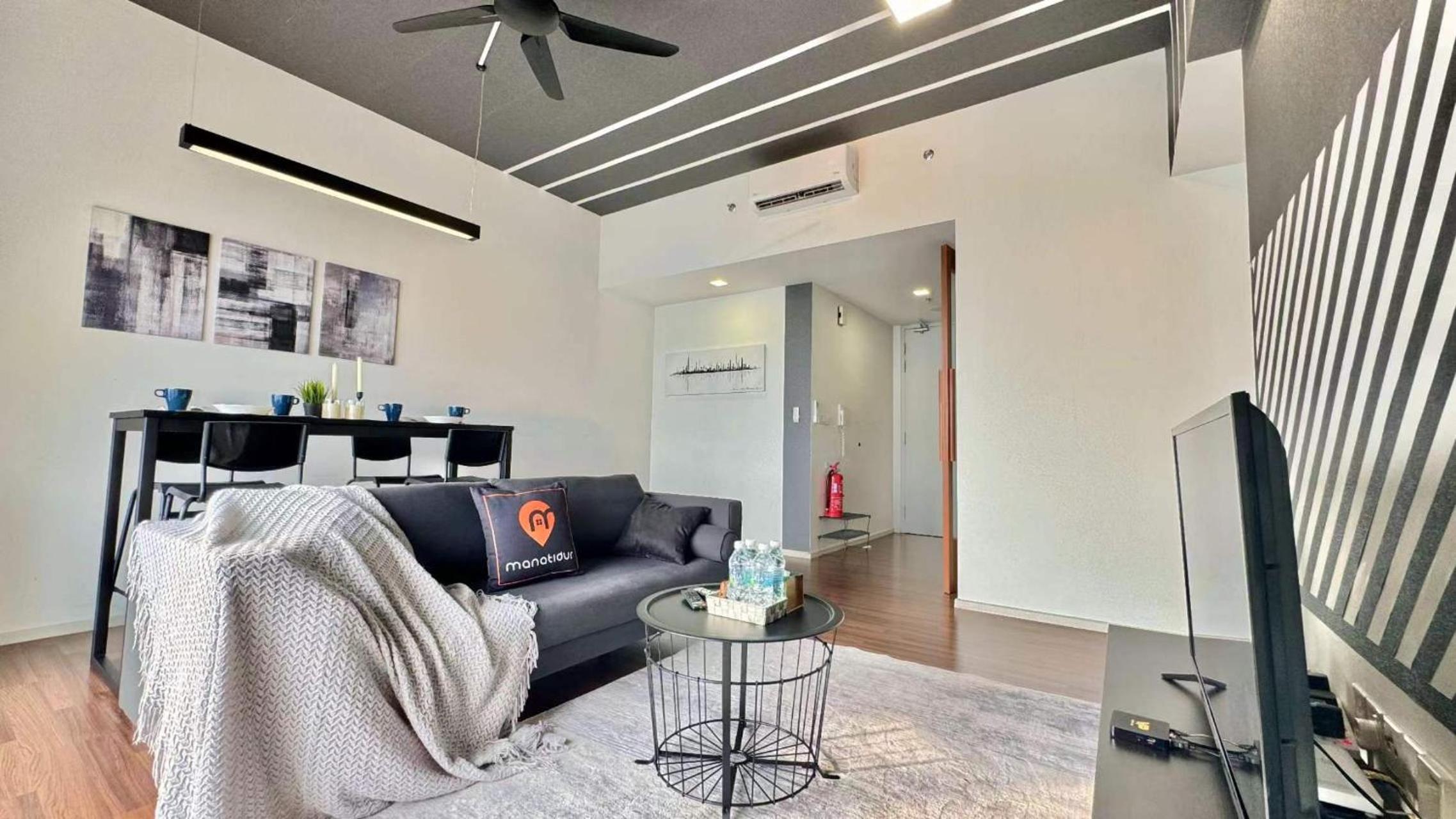 UNA Serviced Apartment by manatidur