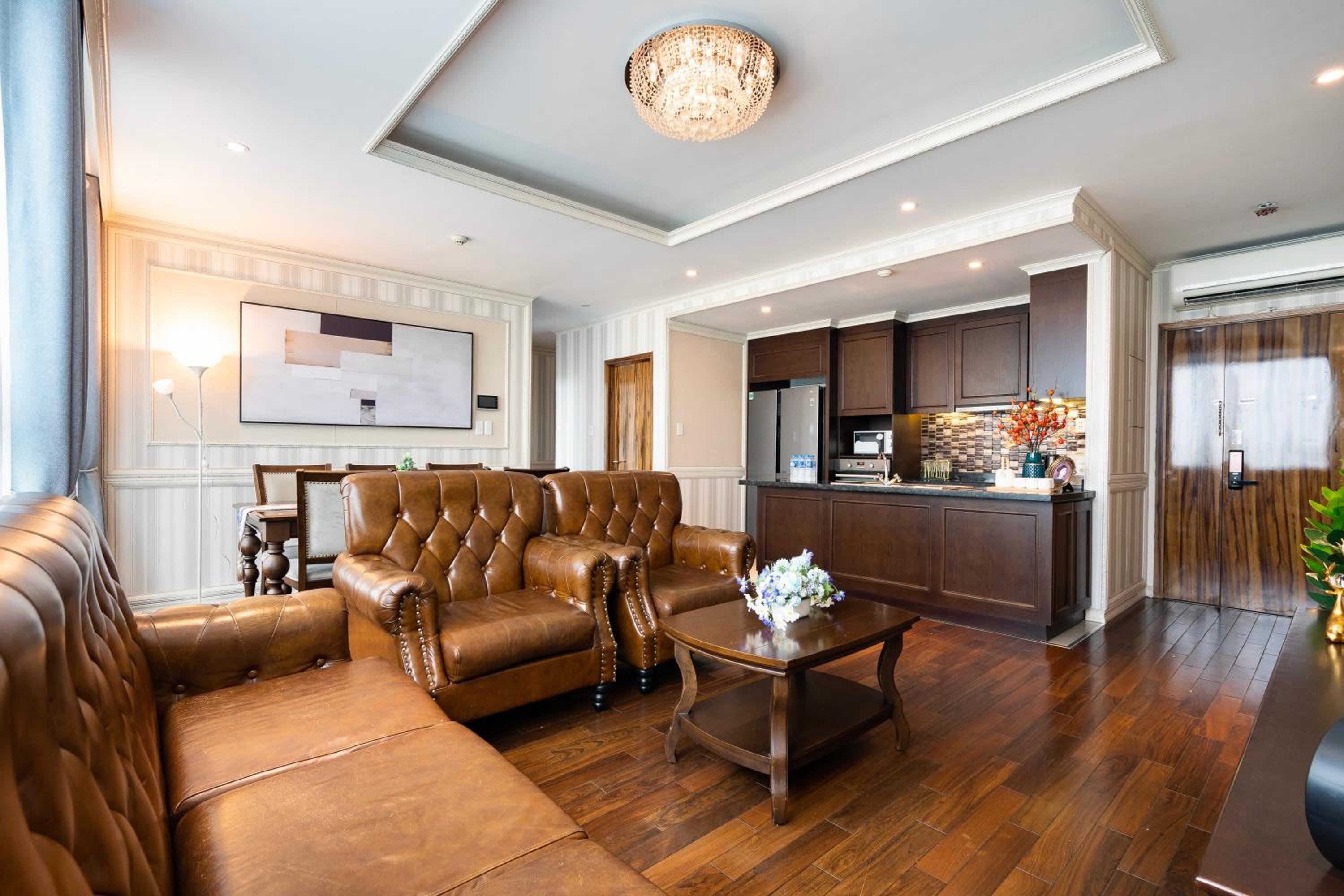 2BR 3BR Luxury Apartment Sky Pool